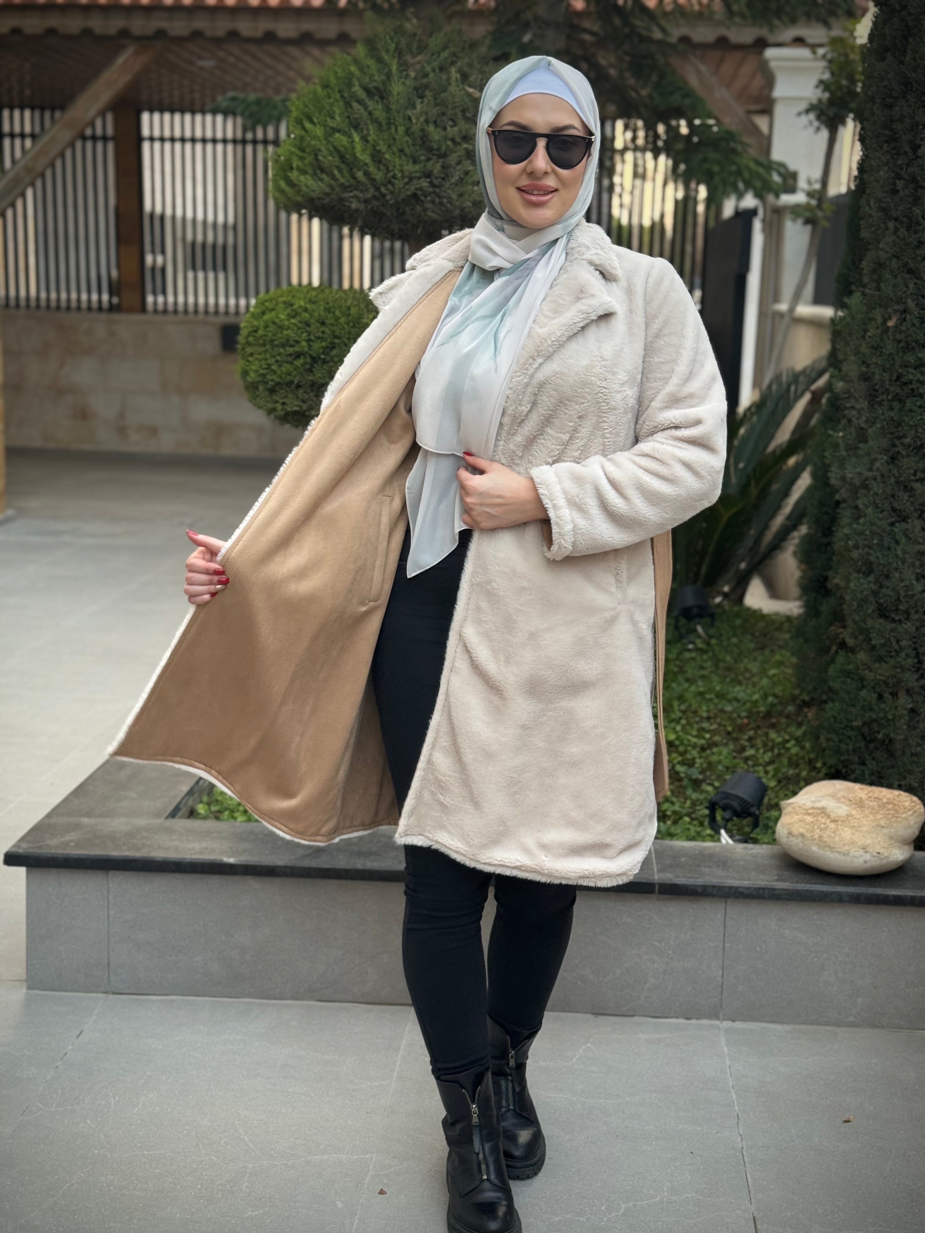 Double Face Fur Jacket for Women - Soft & Warm Reversible Winter Coat - Perfect for Outdoor Activities & Casual Wear