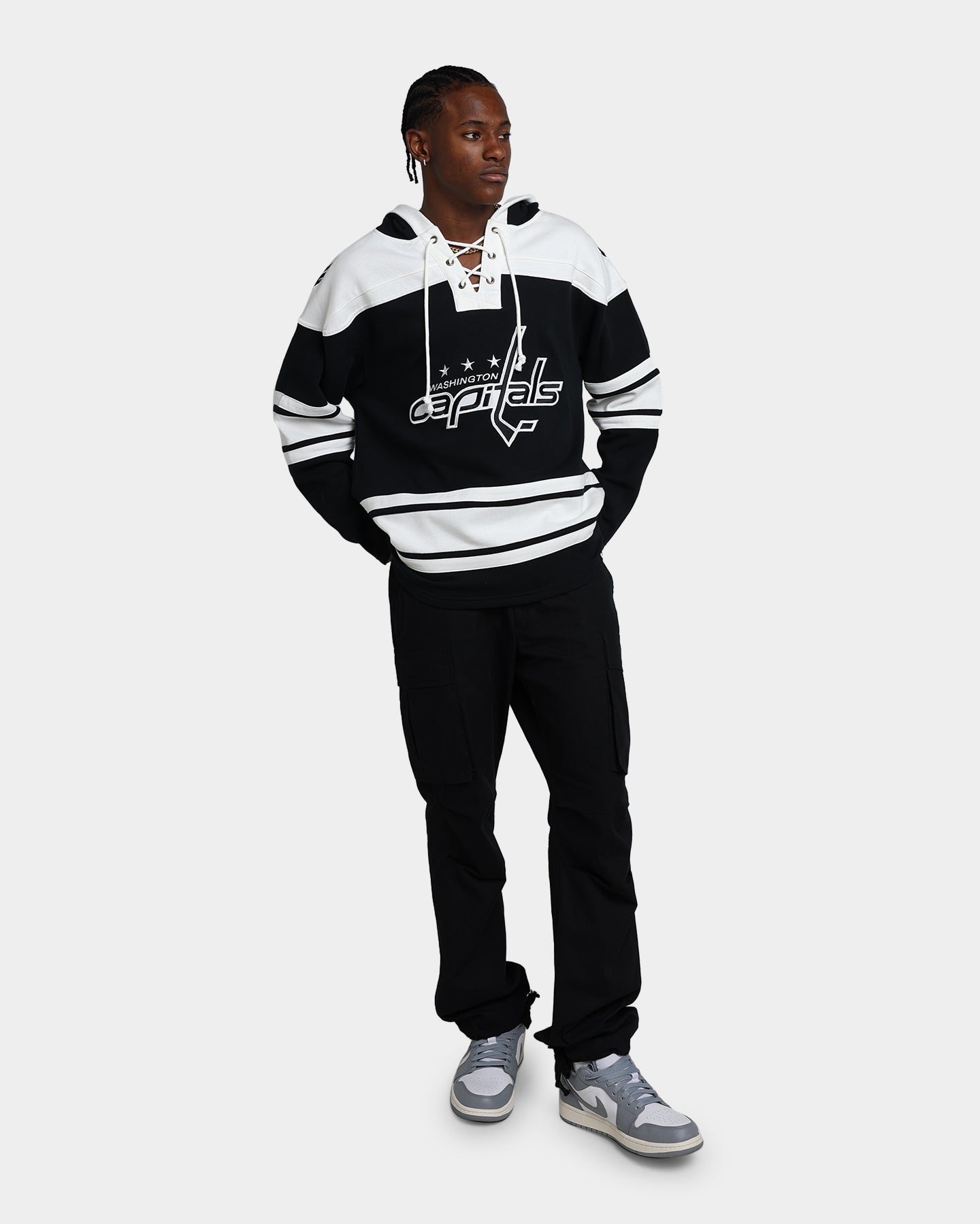 47 Brand Washington Capitals Superior Lacer Hoodie - Men's NHL Team Pullover Sweatshirt | Jet Black | Warm & Comfortable for Game Day & Casual Wear