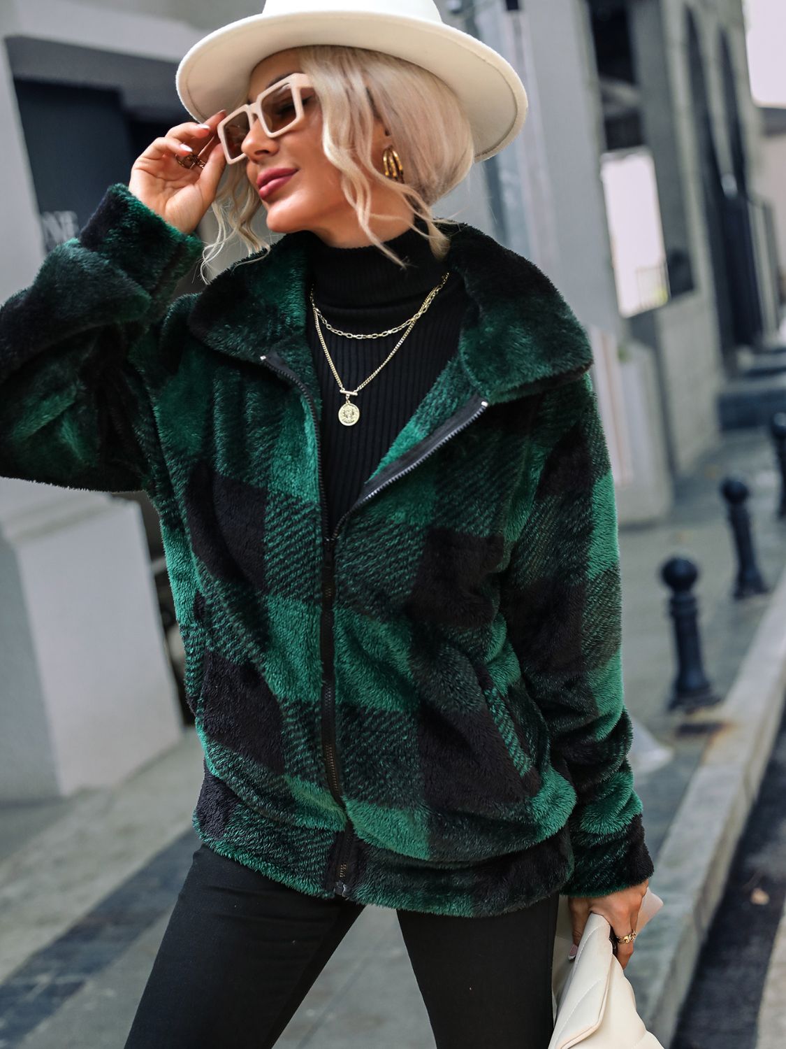 Stylish Plaid Zip-Up Collared Jacket for Men & Women - Perfect for Fall Outfits, Casual Wear & Outdoor Activities
