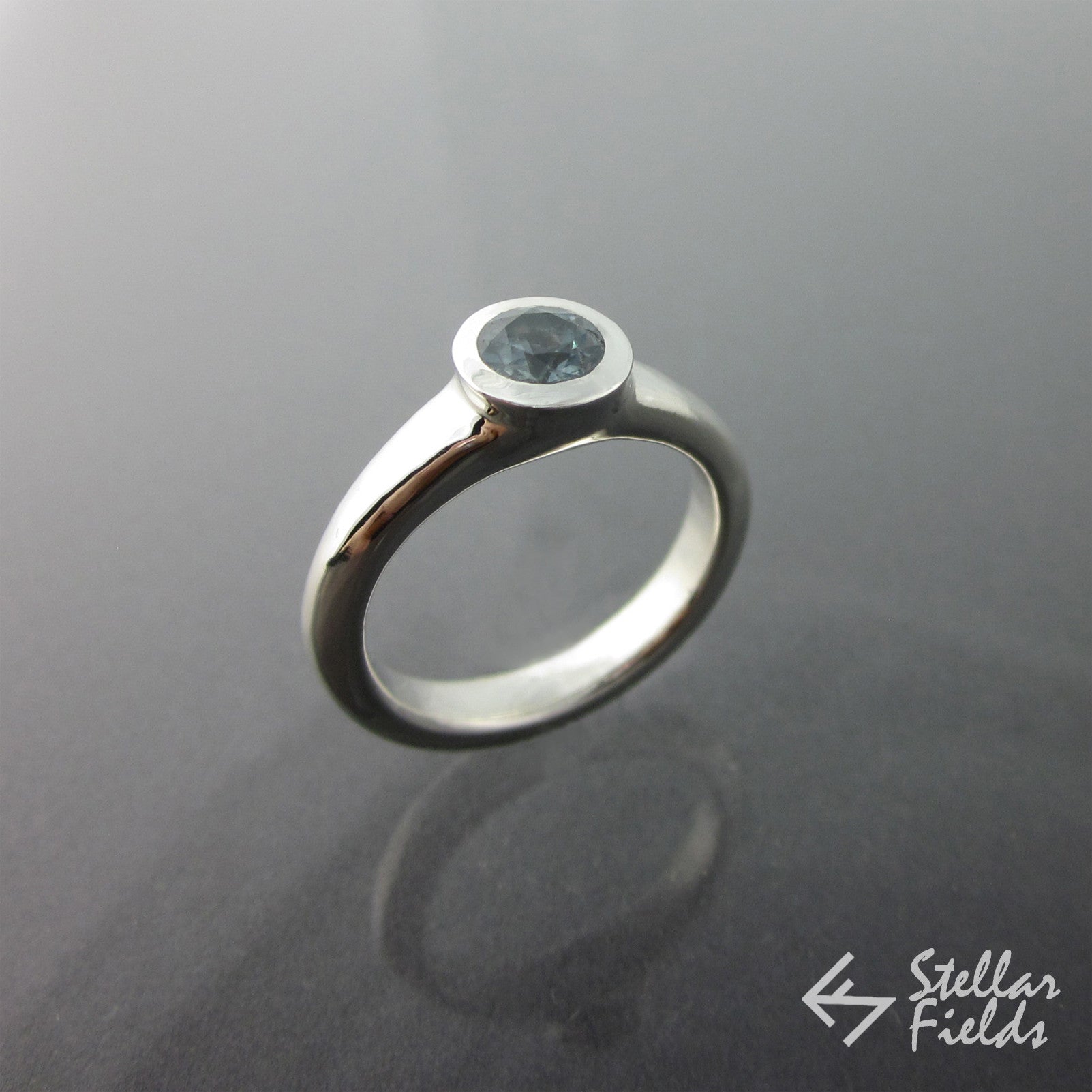 Fair Trade Green Montana Sapphire Round Bezel Engagement Ring - Ethical & Sustainable Wedding Jewelry for Proposals, Anniversaries & Special Occasions