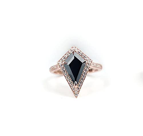 Black Onyx Engagement Ring for Women – Handmade 925 Silver Kite-Shaped Gemstone Ring with CZ Diamonds – Vintage Signet Style for Birthdays, Anniversaries & Special Occasions