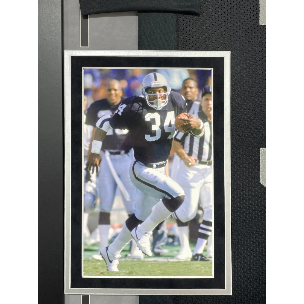 Bo Jackson Autographed Los Angeles Raiders Jersey - Framed Memorabilia with BAS COA - Perfect for Sports Collectors, Man Cave Decor & Raiders Fan Gifts