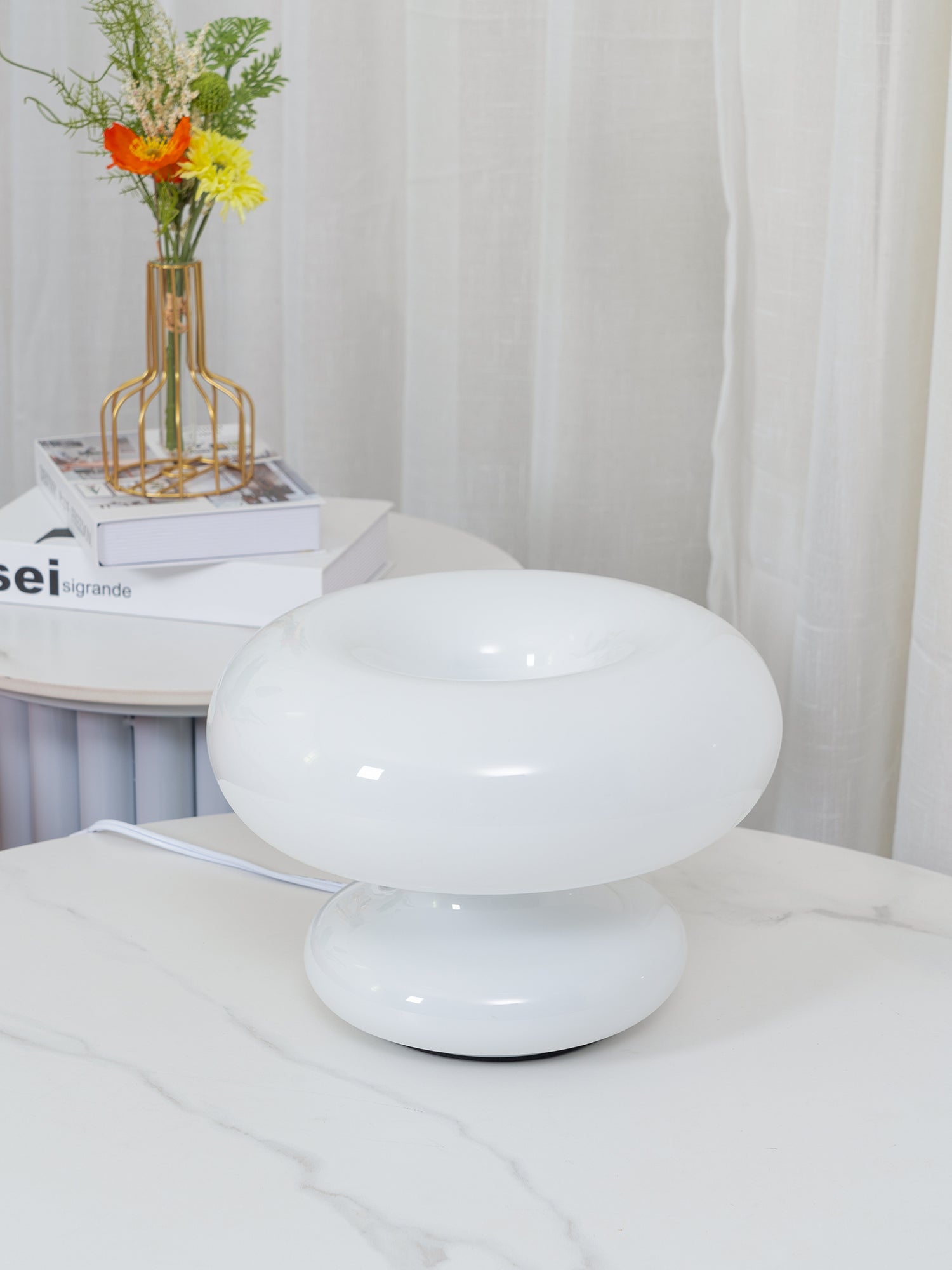 Stylish Donut Table Lamp - Modern LED Night Light for Bedroom, Living Room & Office Decor - Perfect for Reading, Relaxing & Creating Cozy Ambiance