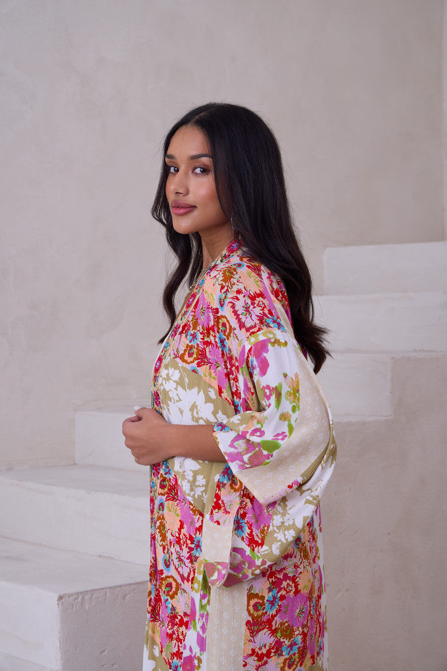 Elegant Lace Embroidered Floral Kimono Robe - Women's Lightweight Cover Up for Beach, Wedding, or Lounge Wear
