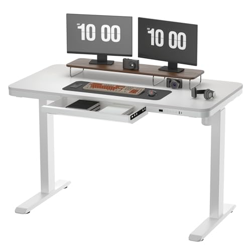 White Wood Desktop