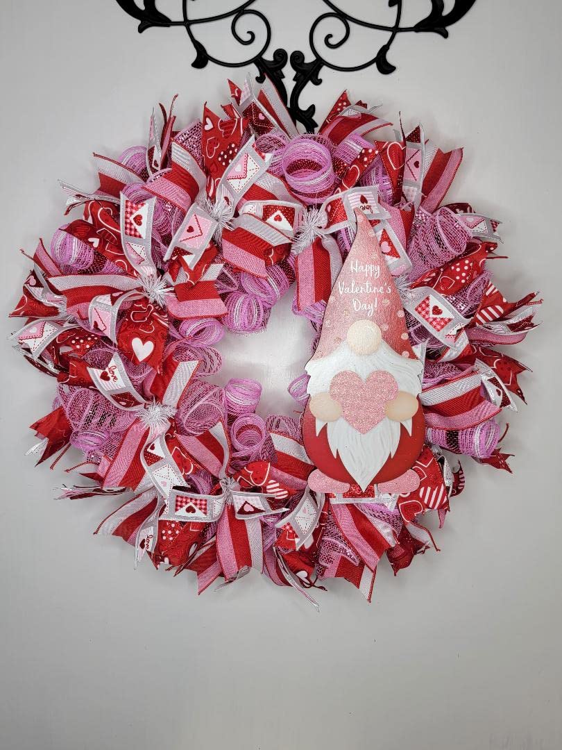 Valentine's Day Gnome Heart Wreath for Front Door - Romantic Valentine's Decor for Home, Wedding & Party Decoration