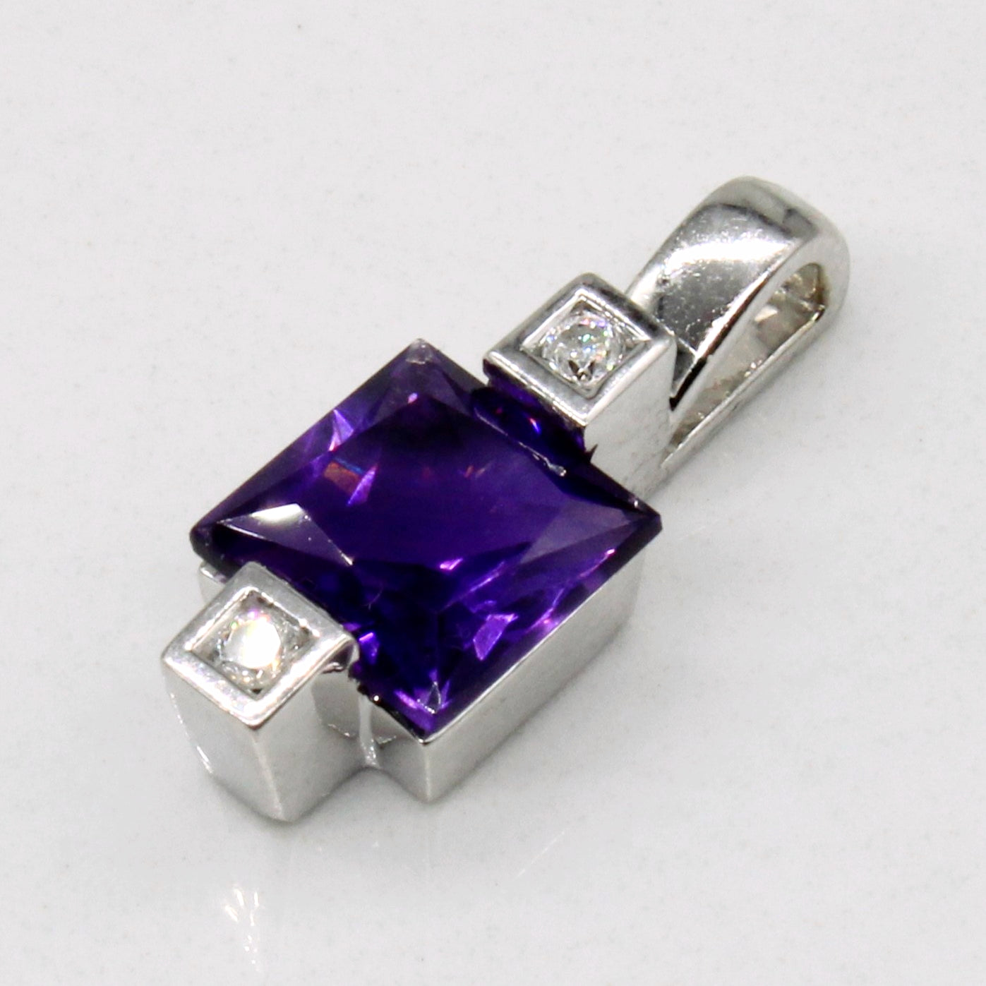 1.35ct Amethyst & 0.04ct Diamond Pendant Necklace - Elegant Purple Gemstone Jewelry for Women - Perfect for Valentine's Day, Anniversary & Special Occasion Gifts