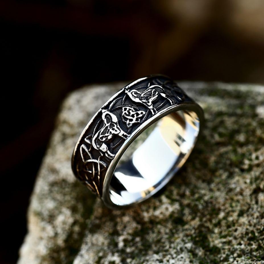 Men's Wolf Ring - Retro Viking Wolf Totem Signet Ring with Cross Line Design, Norse Amulet Jewelry for Punk Style | Perfect for Gifts, Cosplay, and Everyday Wear
