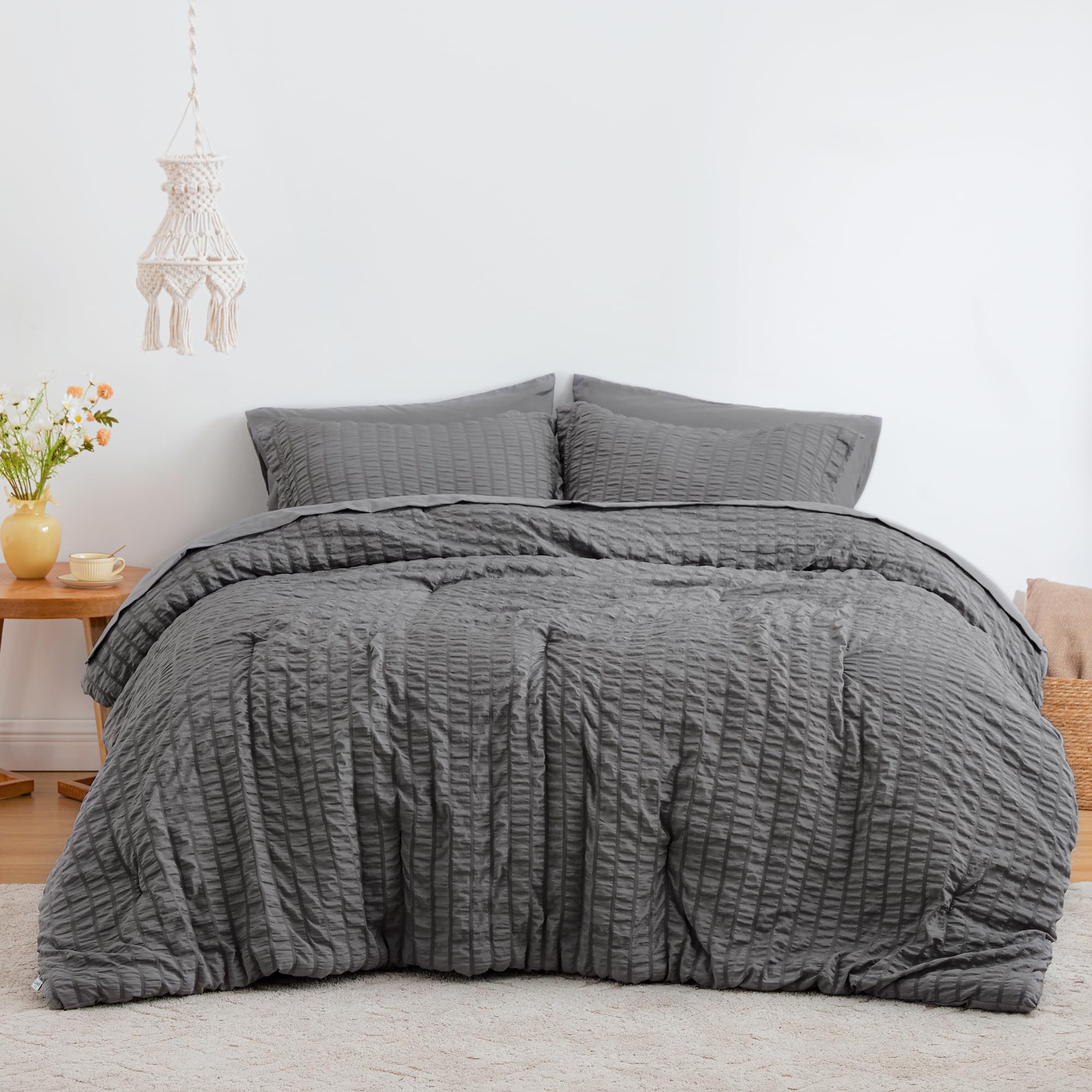 Love's Cabin Seersucker Dark Grey Queen Comforter Set - 7 Piece All Season Bedding Set Includes Comforter, Flat Sheet, Fitted Sheet & Pillowcases | Perfect for Master Bedroom, Guest Room & Vacation Homes