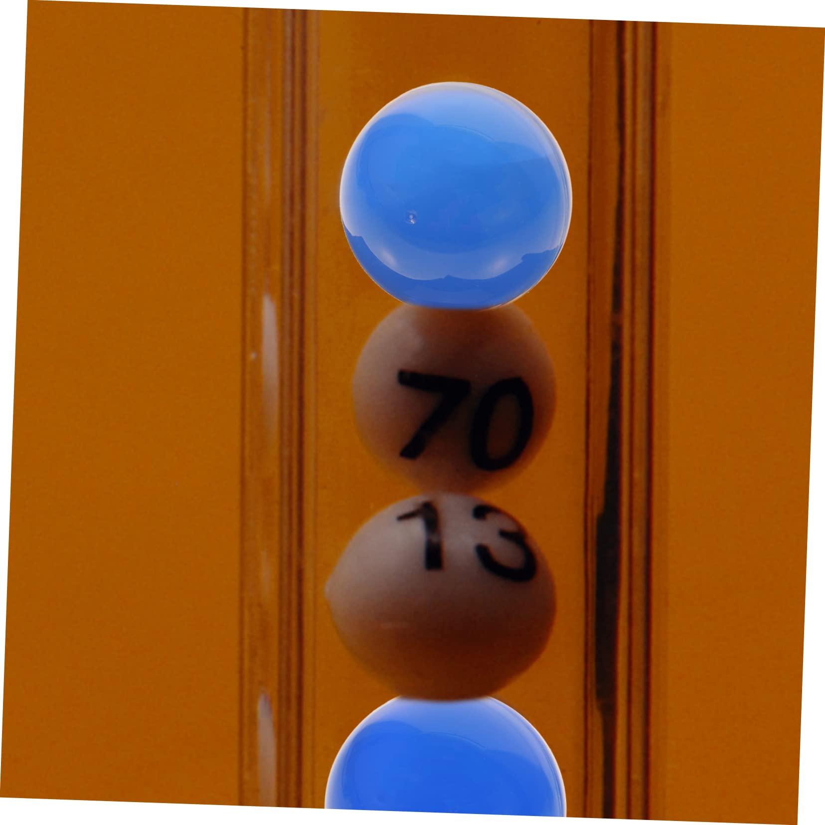 BESPORTBLE 100-Piece Plastic Bingo Balls Set - Replacement Gumball Machine Balls, Bingo Cage Balls & Capsules for Game Nights, Parties, and Casino Events