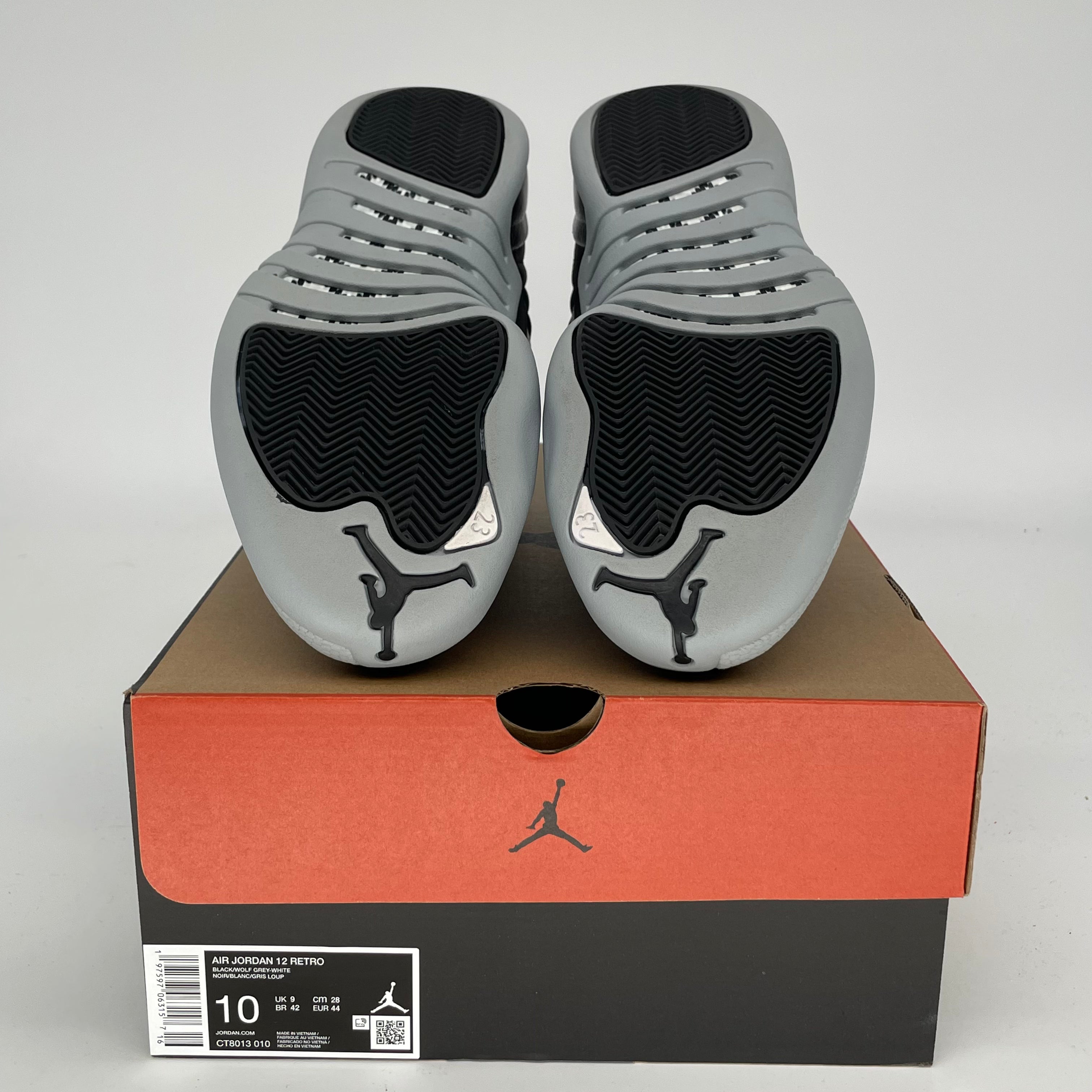 AIR JORDAN 12 Barons Basketball Shoes Men's Size 10/11.5W Retro Sneakers Black/White CT8013-010 | Perfect for Streetwear, Casual Outfits & Basketball Games