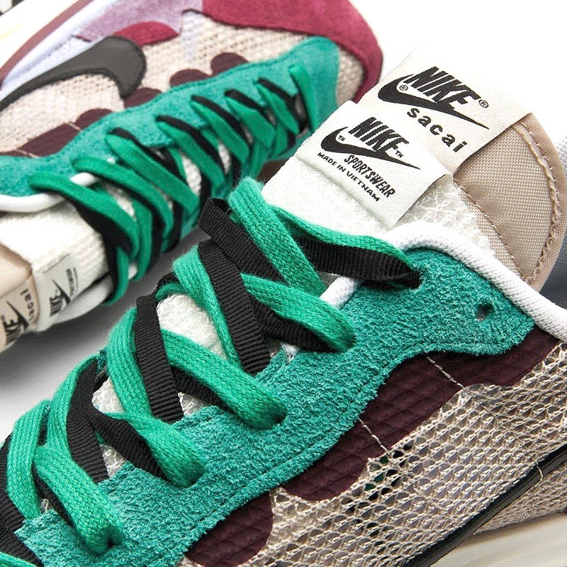 Nike Sacai x Vaporwaffle String Black Villain Red Sneakers - Stylish Running & Casual Shoes for Men & Women | Perfect for Streetwear, Gym & Everyday Wear