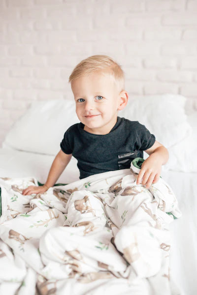 Noah 3-Layer Quilt - Ultra Soft & Warm Bedding Set for All Seasons - Perfect for Bedroom, Guest Room, or Cozy Living Room Decor