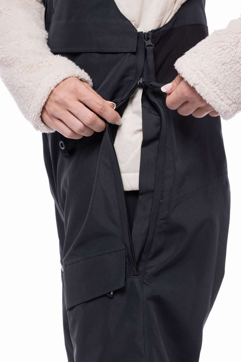 686 Women's Geode Thermagraph Bib Snow Pants 2023 - Waterproof, Insulated Winter Ski Pants for Women - Perfect for Skiing, Snowboarding & Cold Weather Activities