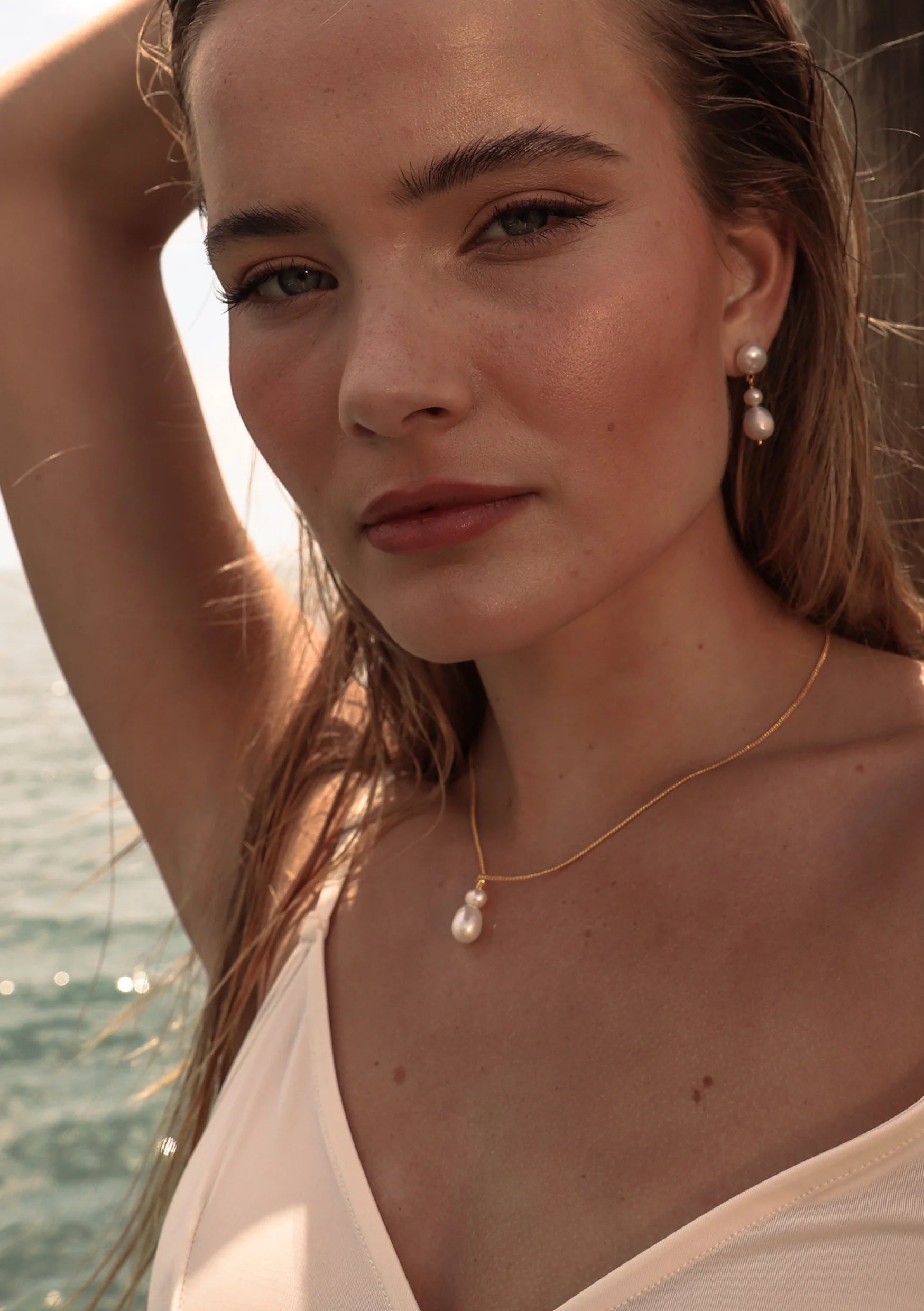 Lola Knight 18K Gold Holly Pearl Necklace - Elegant Jewelry Gift for Women, Perfect for Weddings, Anniversaries & Special Occasions