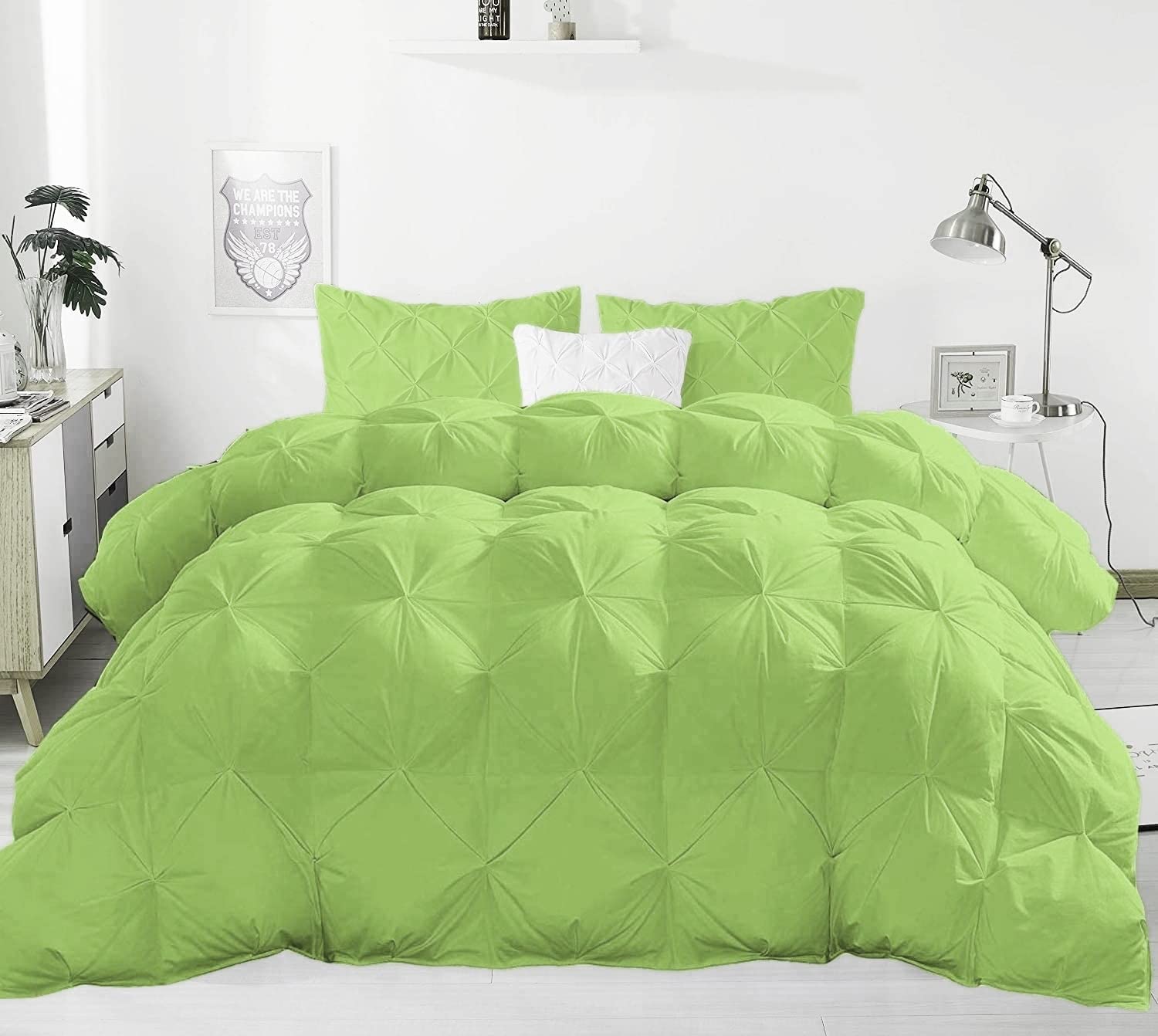 Luxury 500 GSM Moss Green 5-Piece Pinch Pleated Super Queen Size Comforter Set - 100% Egyptian Cotton (Comforter + 4 Pillowcases) for Master Bedroom, Guest Room & Hotel Decor