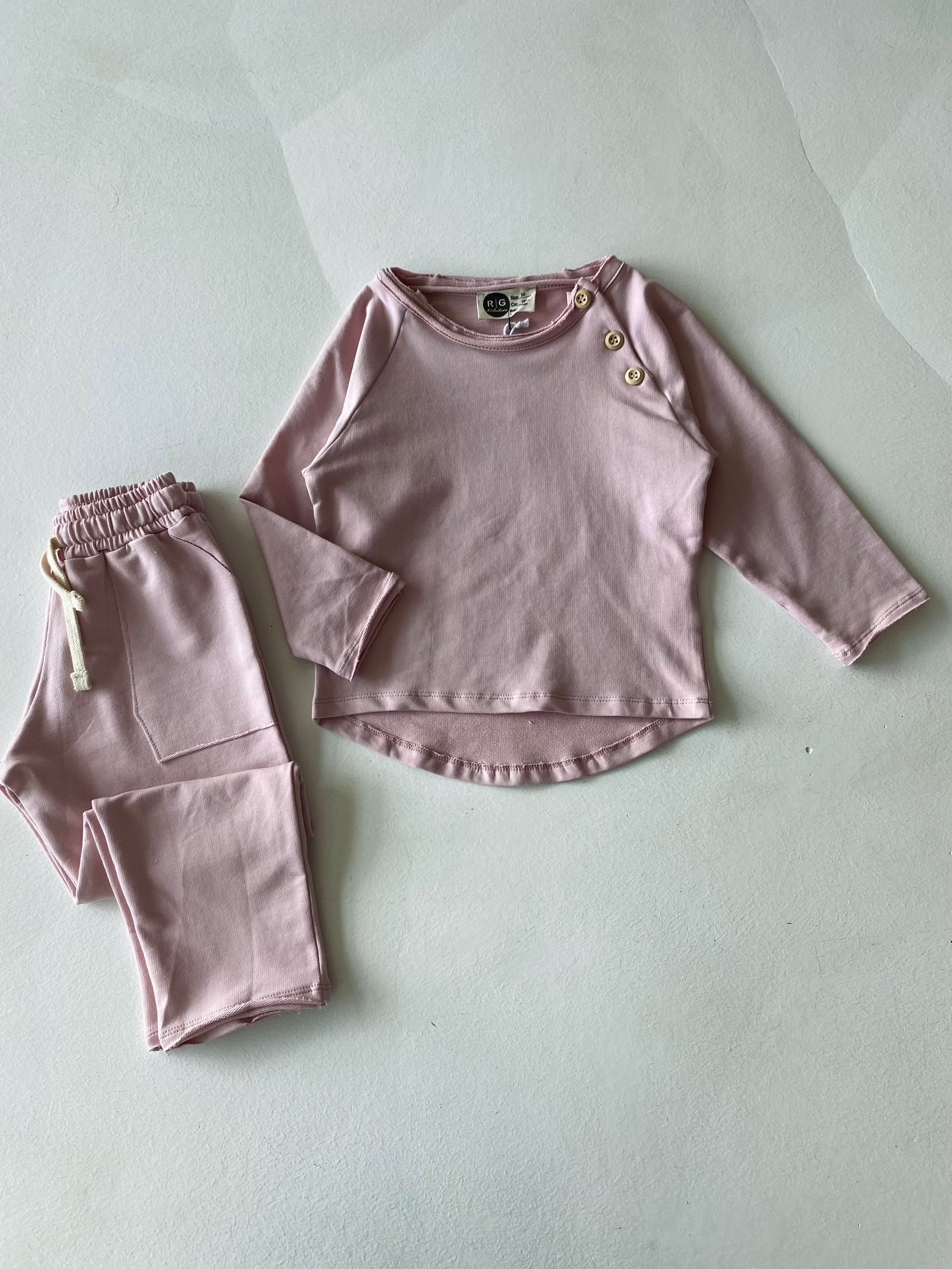 PEMBE