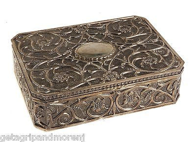 Godinger Repousse Silver Jewelry Box - Vintage Trinket Box for Rings, Necklaces & Keepsakes - Excellent Condition - Perfect for Gift Giving & Home Decor