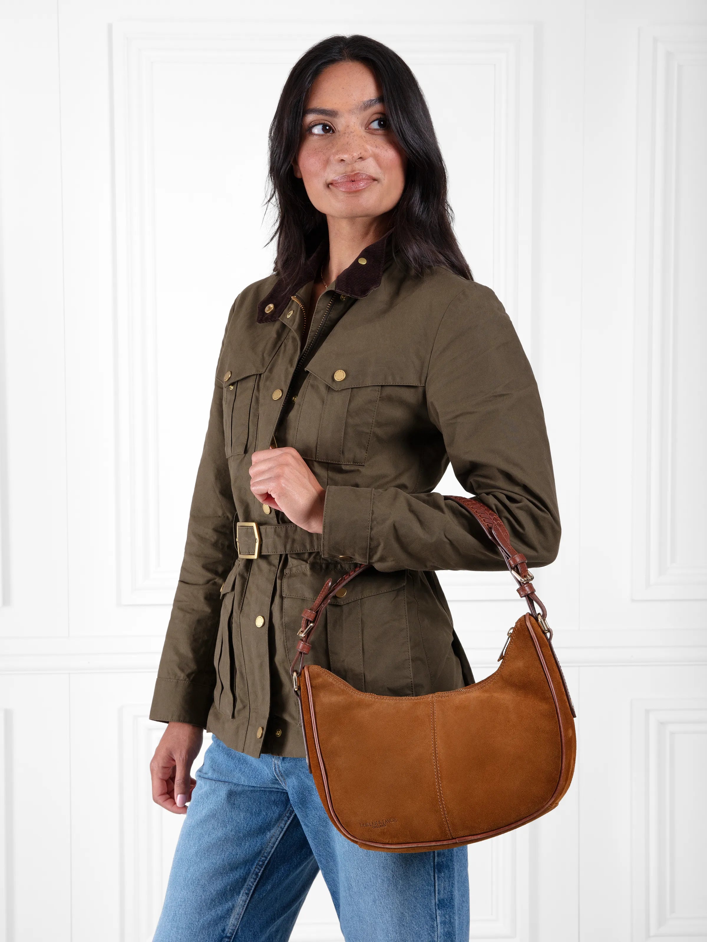 Stylish Tetbury Crescent Bag in Tan - Perfect for Work, Travel & Everyday Use | Premium Leather Crossbody Handbag