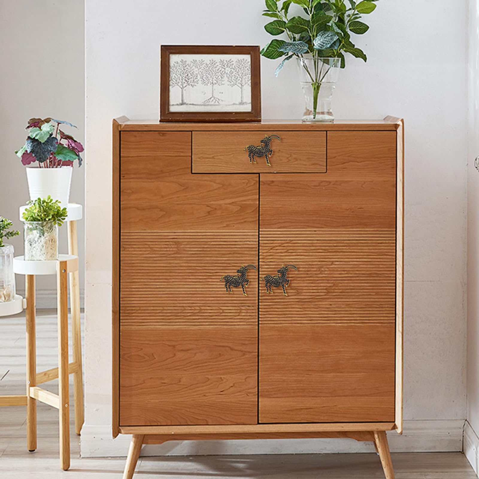 Natural Wooden Drawer Knobs for Cabinets, Cupboards & Furniture - Decorative Single Hole Pull Handles with Screws - Perfect for Home, Office & DIY Projects
