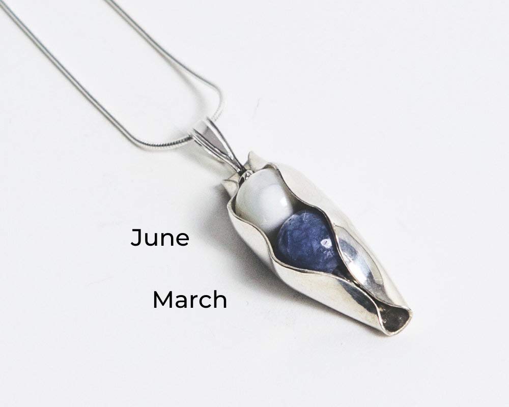 22nd Anniversary Necklace - Two Peas in a Pod Couple Gift with Mixed Birthstones, Copper Jewelry for 22 Years Together - Perfect for Wedding Anniversaries & Romantic Occasions