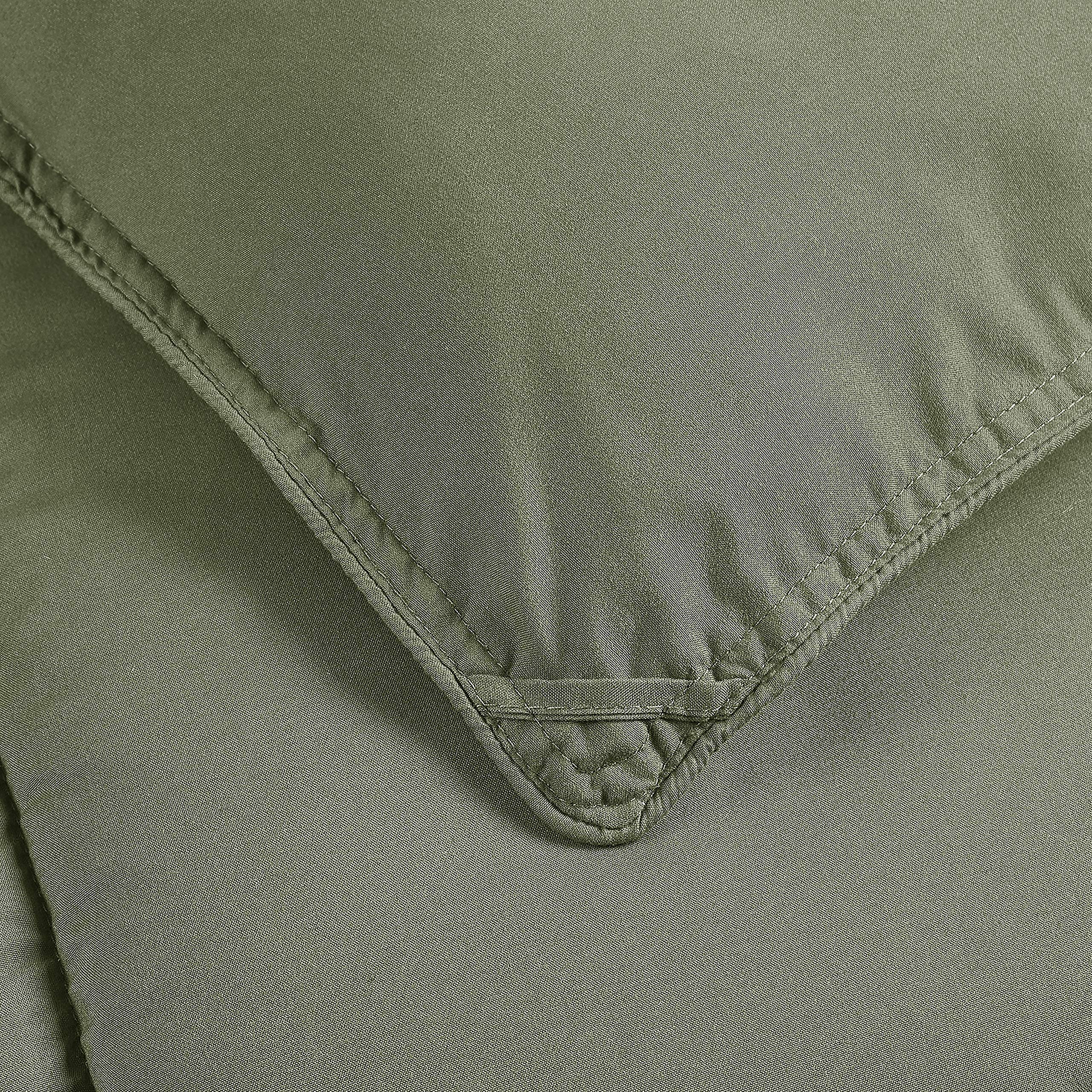 Premium 100% Cotton Oversized Queen Comforter Set - 500 GSM Ultra Soft & Fluffy Winter Blanket with Corner Tabs & Box Stitching (3-Piece Set with 2 Pillow Shams) | All-Season Warmth for Cozy Bedroom Decor in Sage Green