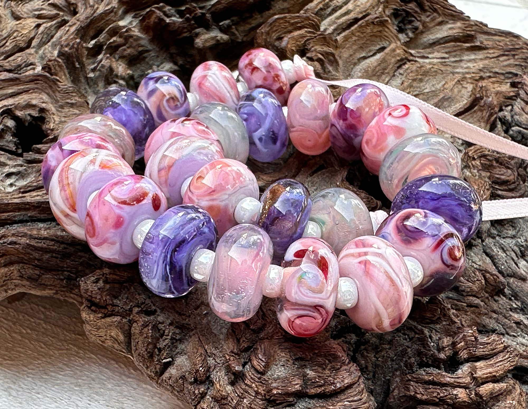 25pcs Berry Blush Pink & Purple Swirls Lampwork Glass Beads Set for Jewelry Making - DIY Bracelets, Necklaces, Earrings - Handmade Artisan Beads for Crafting & Gift Giving