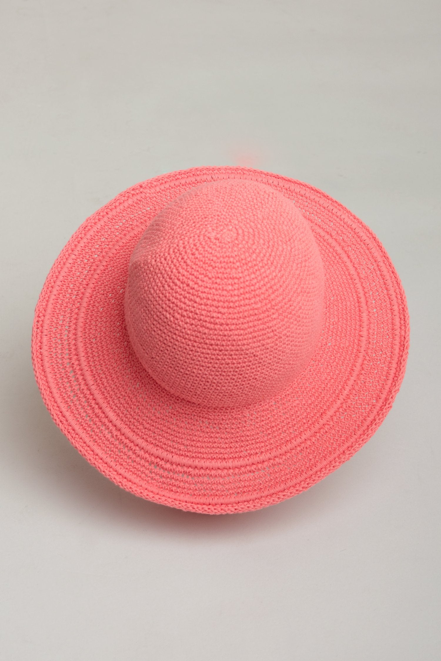 Stylish Coral Cotton Hat for Women - Summer Beach Sun Protection & Fashion Accessory - Perfect for Outdoor Activities, Vacations, and Daily Wear