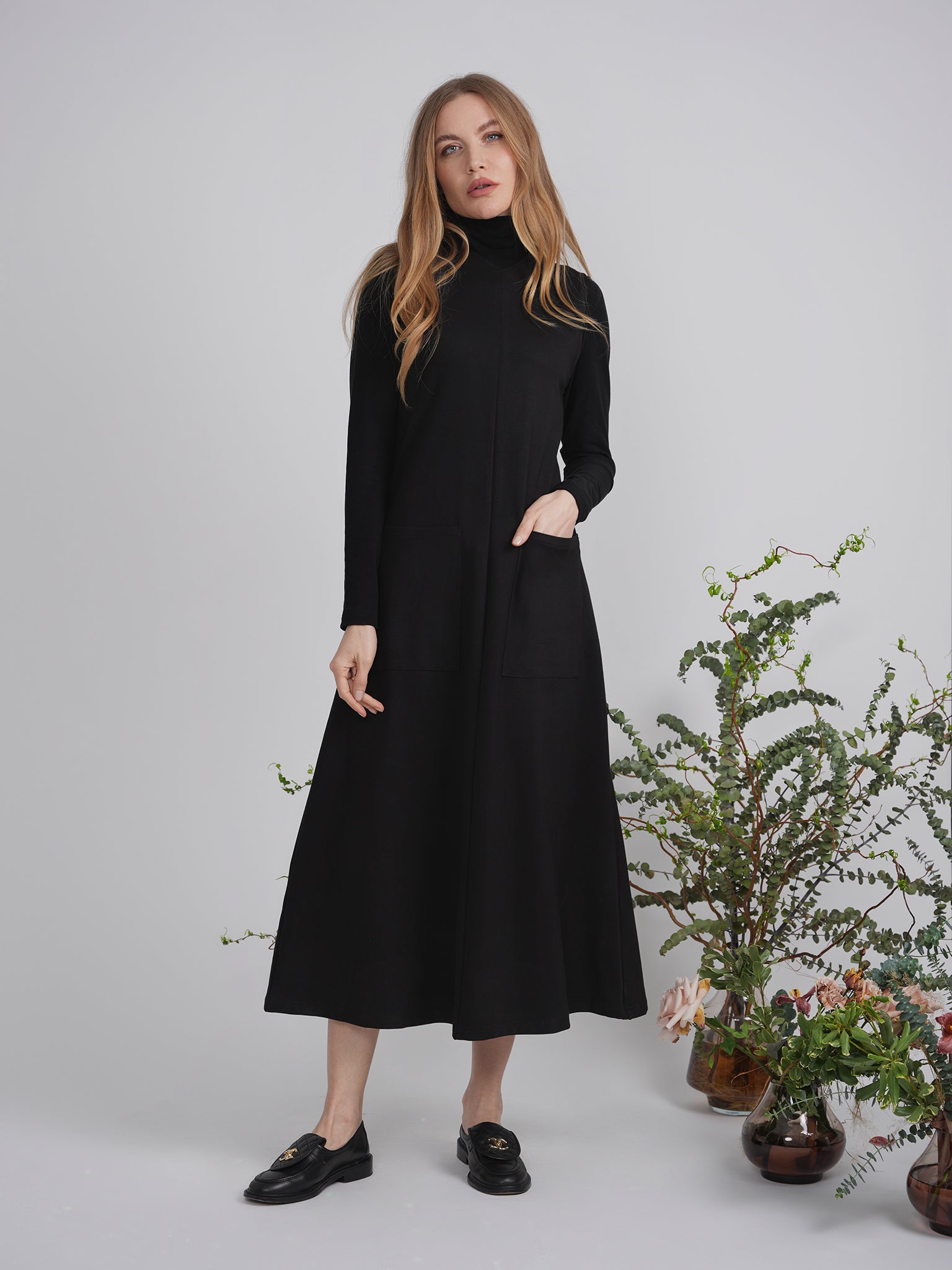 Stretch Midi Pocket Jumper with Matching Turtle Neck - Women's Casual Knit Sweater Dress for Fall & Winter - Perfect for Office, Date Night and Weekend Outings