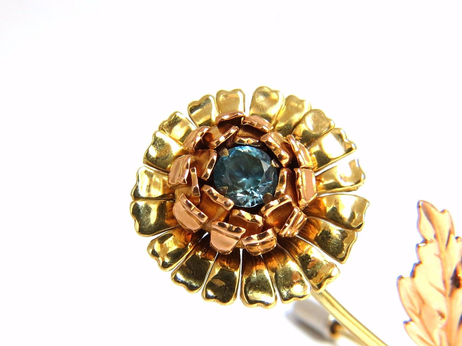 1.75ct Natural Indigo Zircon Vintage Flower Brooch Pin in 14K Gold - Elegant 3D Floral Jewelry for Weddings, Parties & Special Occasions