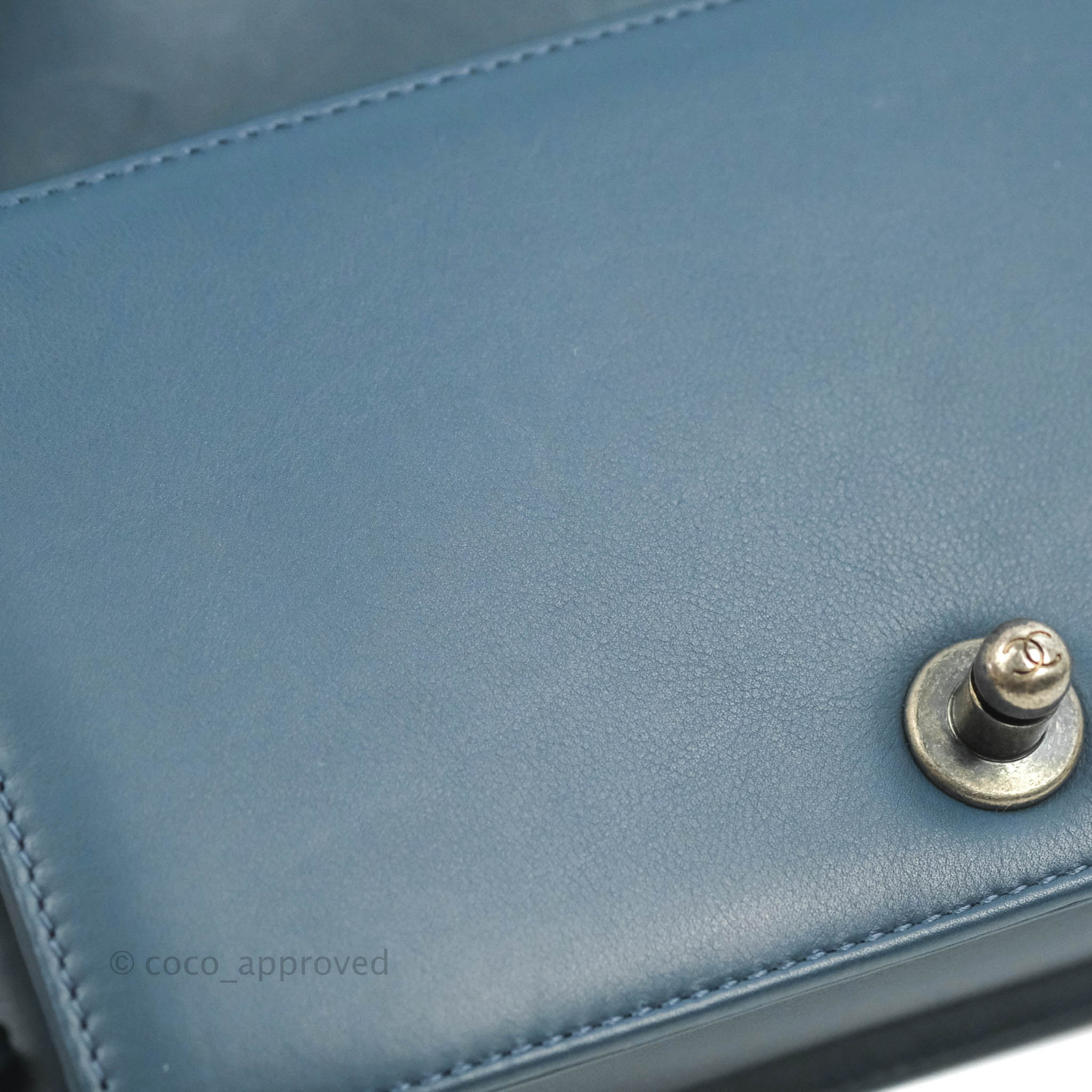 Chanel Boy Small Navy Blue Calfskin Leather Bag with Ruthenium Hardware - Perfect for Evening Events & Luxury Fashion Accessories