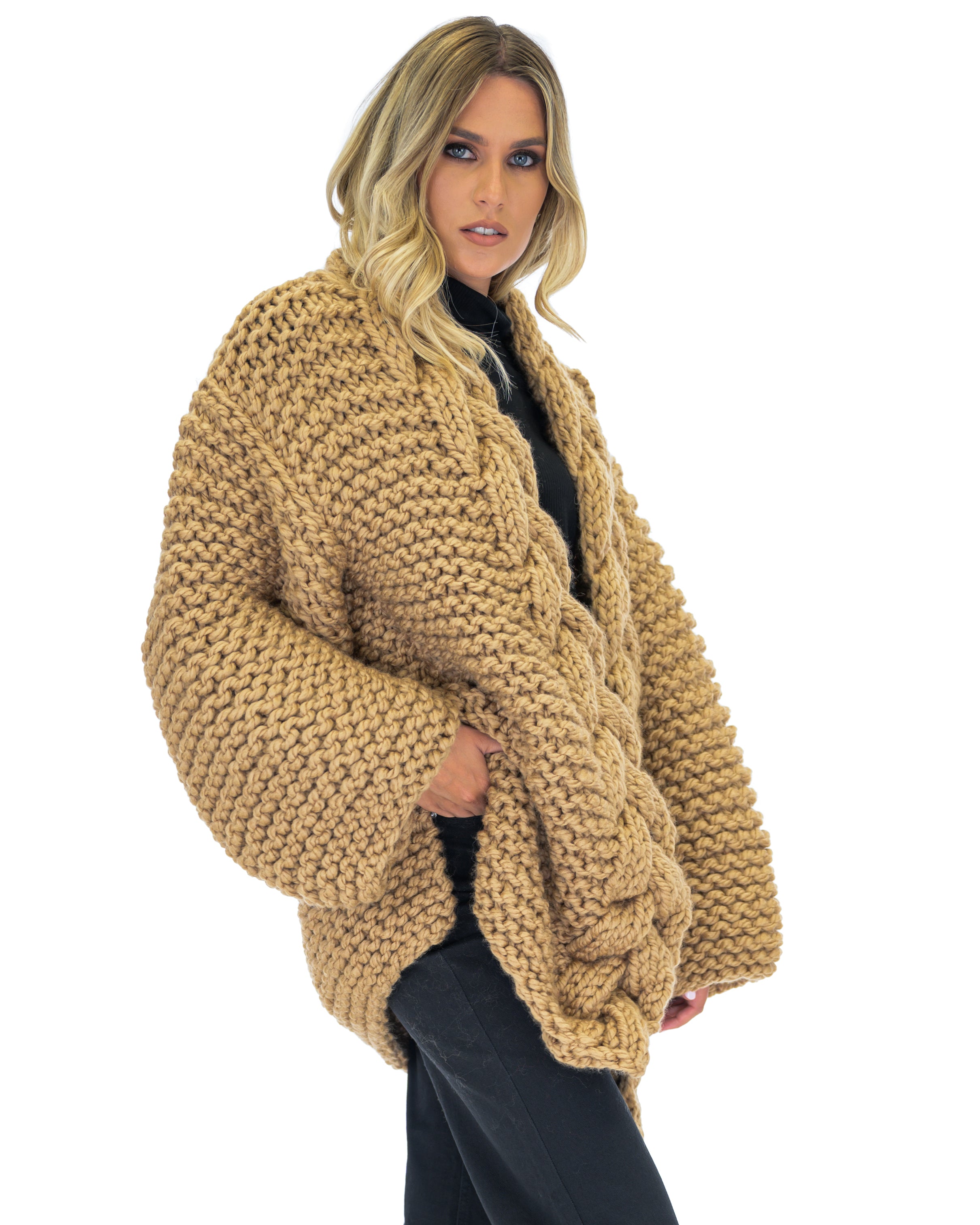 Women's Cable Knit Coat - Soft Wool Winter Jacket for Ladies - Perfect for Cold Weather, Office Wear & Casual Outfits