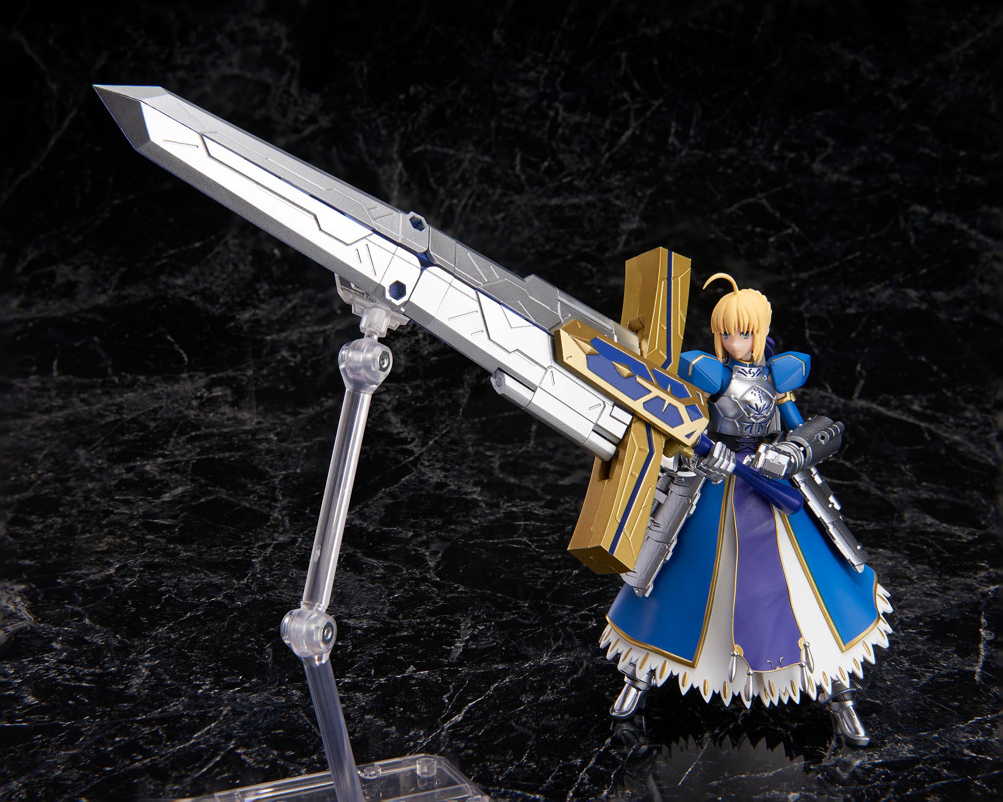 Bandai AGP Saber Altria Pendragon & Variable Excalibur Action Figure - Fate/Grand Order Collectible for Anime Fans & Display