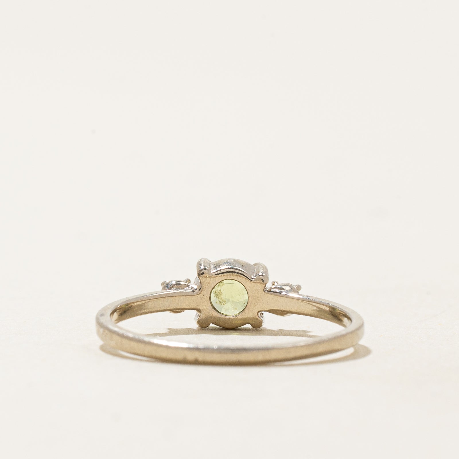 Exquisite 0.34ct Round Cut Peridot & 0.04ctw Diamond Ring - Size 5 | Elegant Birthstone Jewelry for August | Perfect for Anniversaries, Engagements & Special Occasions