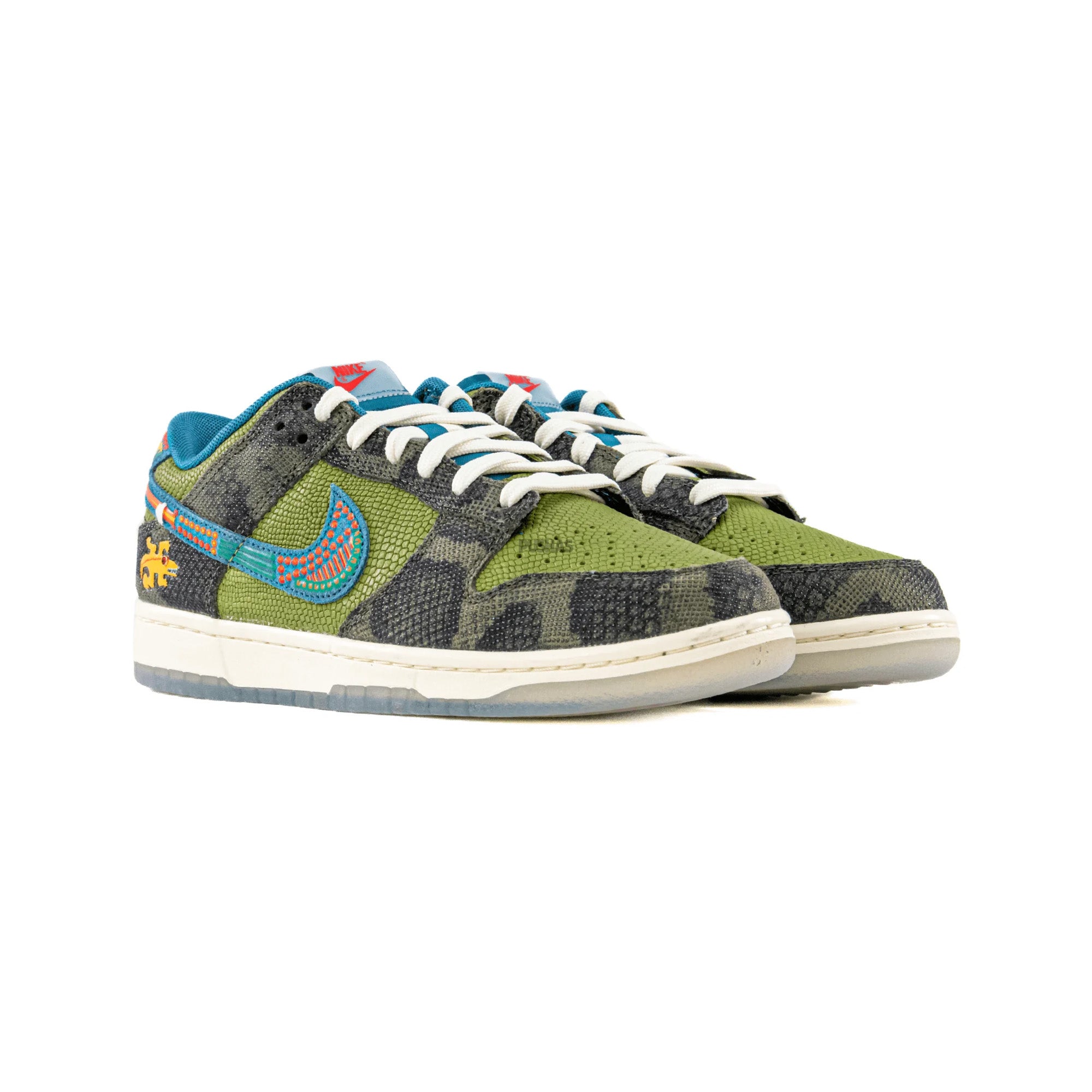 Nike Dunk Low 'Siempre Familia' Sneakers (2021) - Men's Basketball Shoes for Casual Wear & Street Style