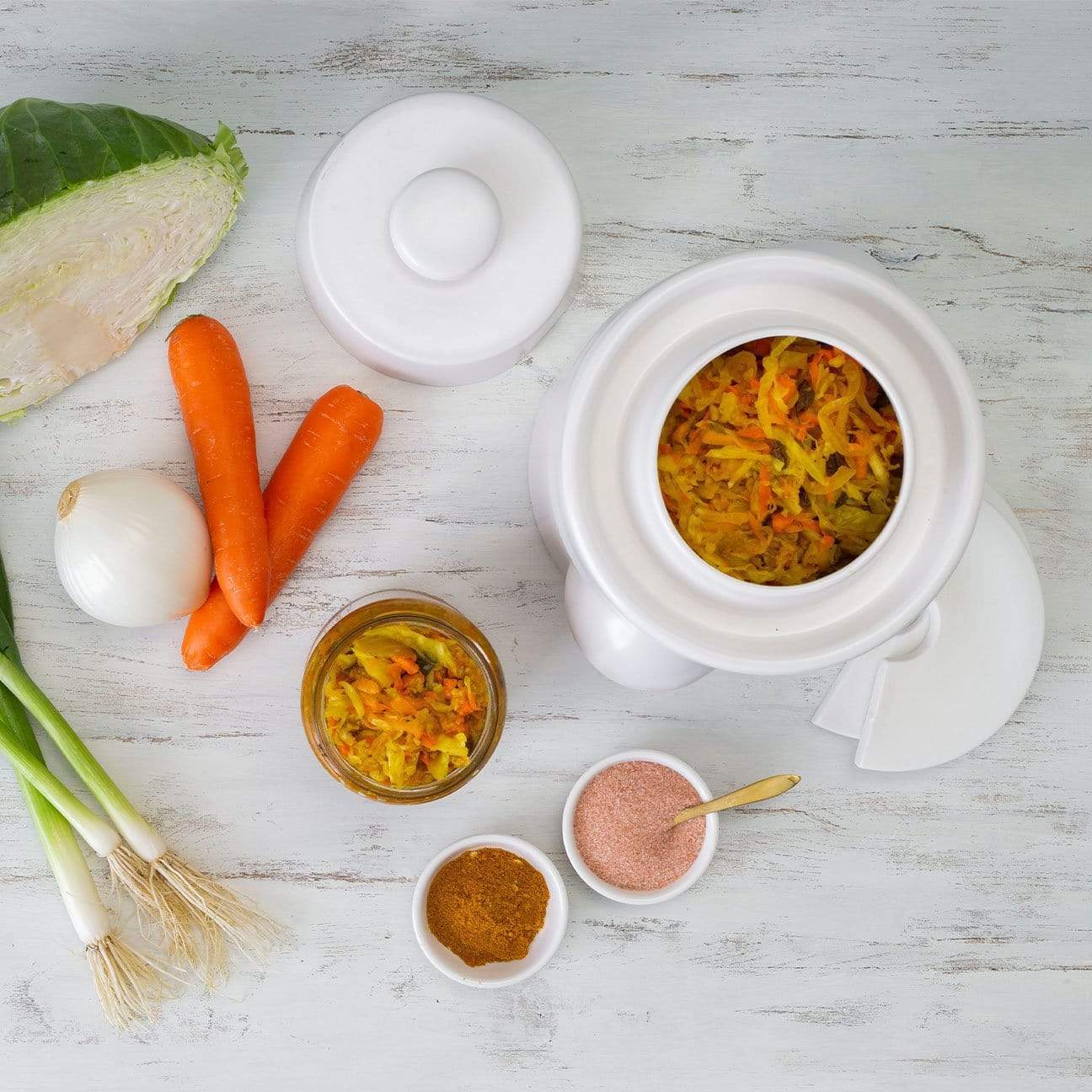 3L Ceramic Fermentation Crock - Traditional Pickling & Fermenting Pot for Sauerkraut, Kimchi, Pickles - Perfect for Home Brewing & Healthy Gut Foods