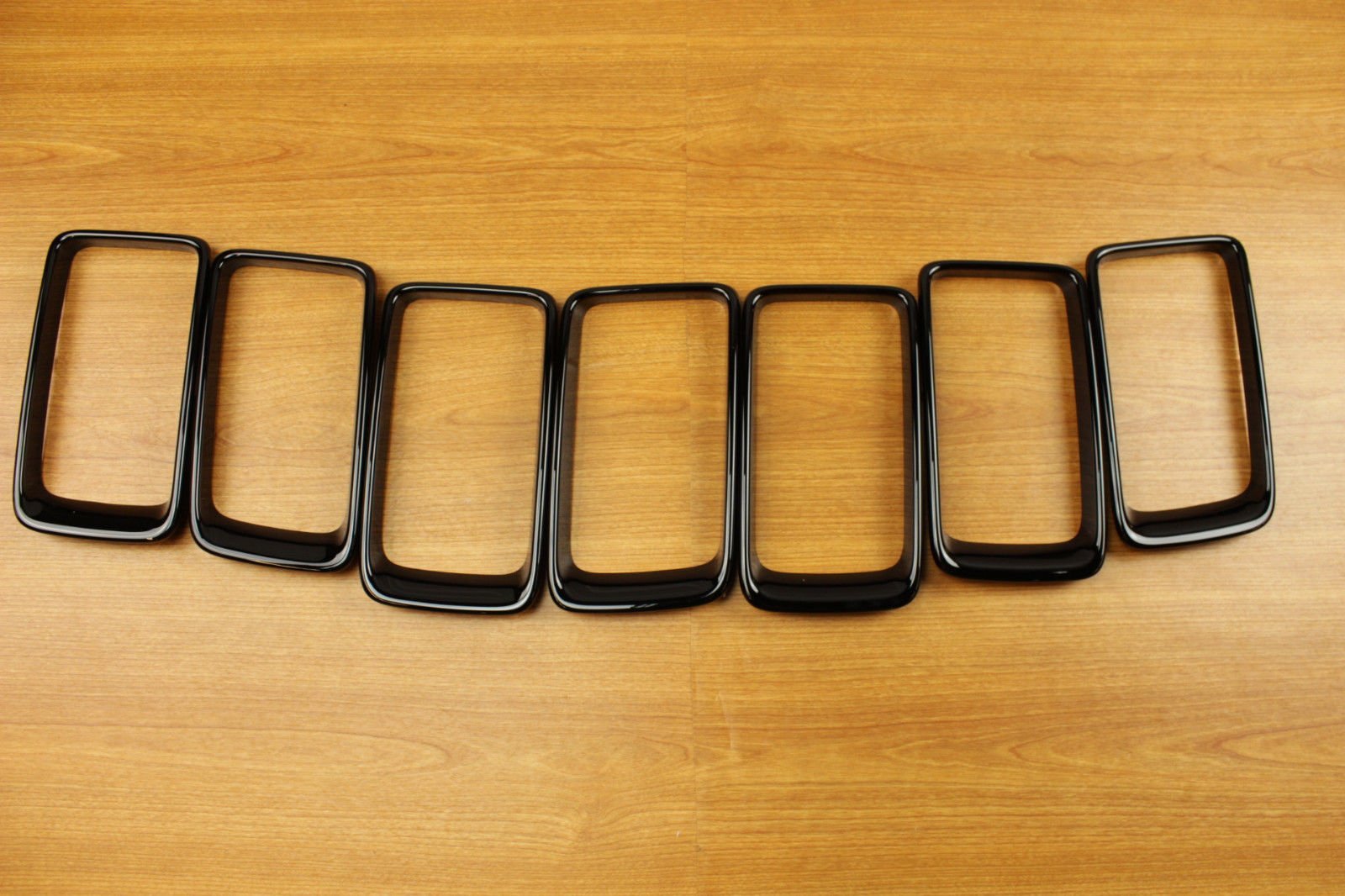 Jeep Grand Cherokee Gloss Black Trim Ring Grille Insert Set - Mopar OEM Replacement Part - Upgrade Your SUV's Front Grille for Enhanced Style & Protection