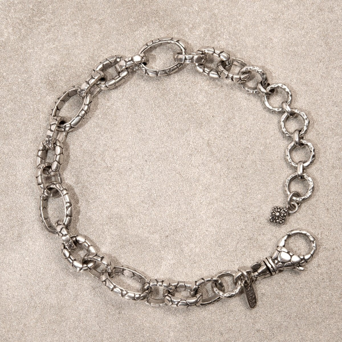 Wave of Joy Bracelet II™ - Elegant Watermark Design for Women | Perfect for Everyday Wear, Gifts & Special Occasions