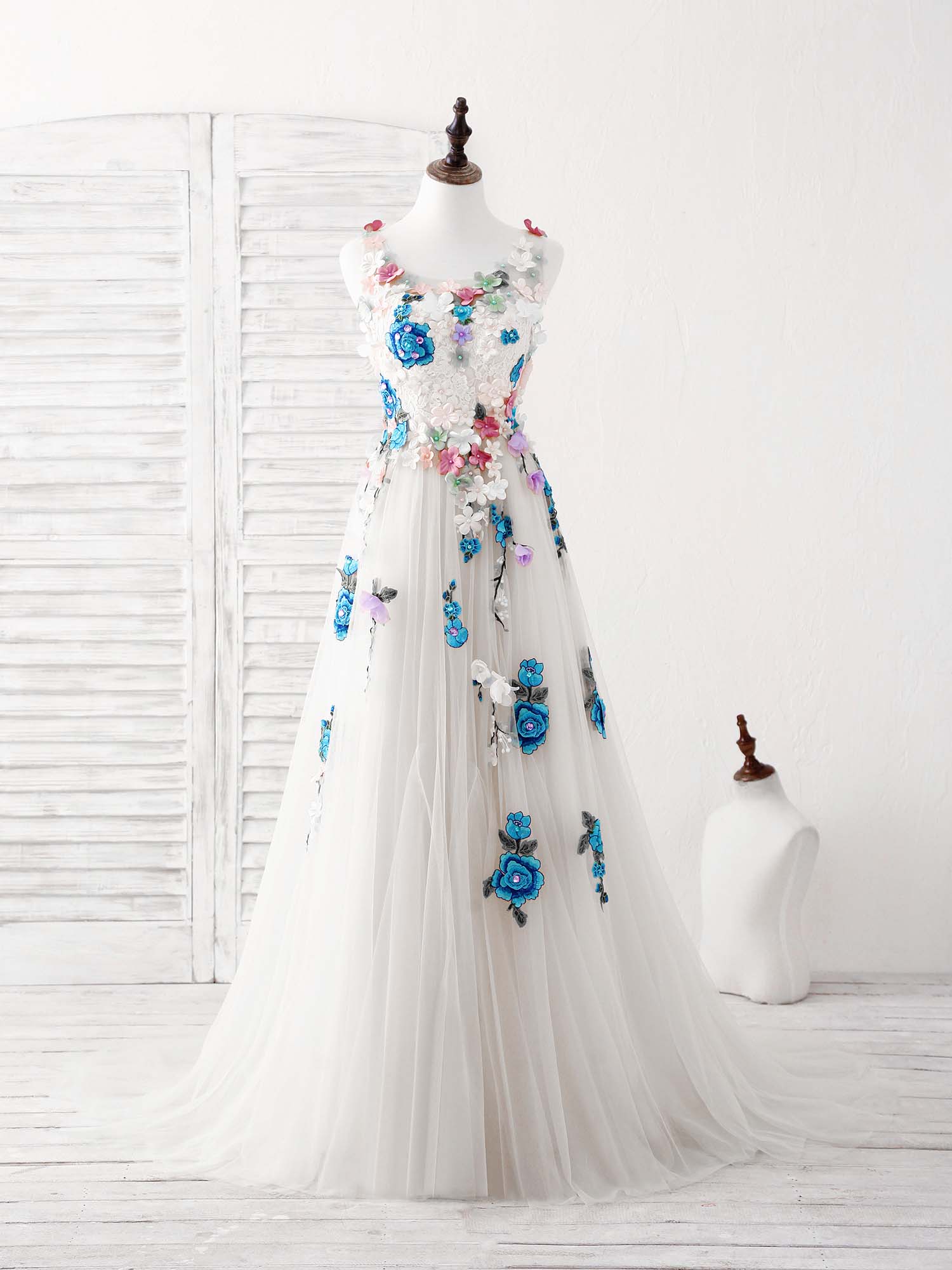 Elegant Ivory Tulle Lace Applique Long Prom Dress for Evening Gala, Homecoming Dance, Wedding Party & Special Occasions
