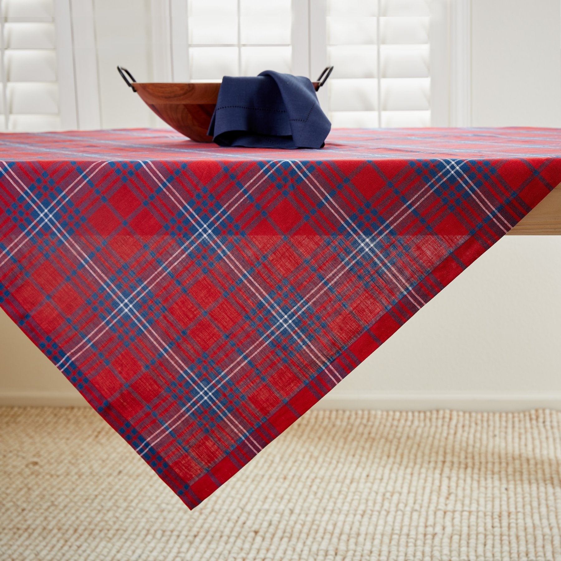 Red Tartan Plaid Table Throw Blanket - Soft Cozy Christmas Tartan Checkered Table Cover for Dining Room, Holiday Decor & Winter Home Decor