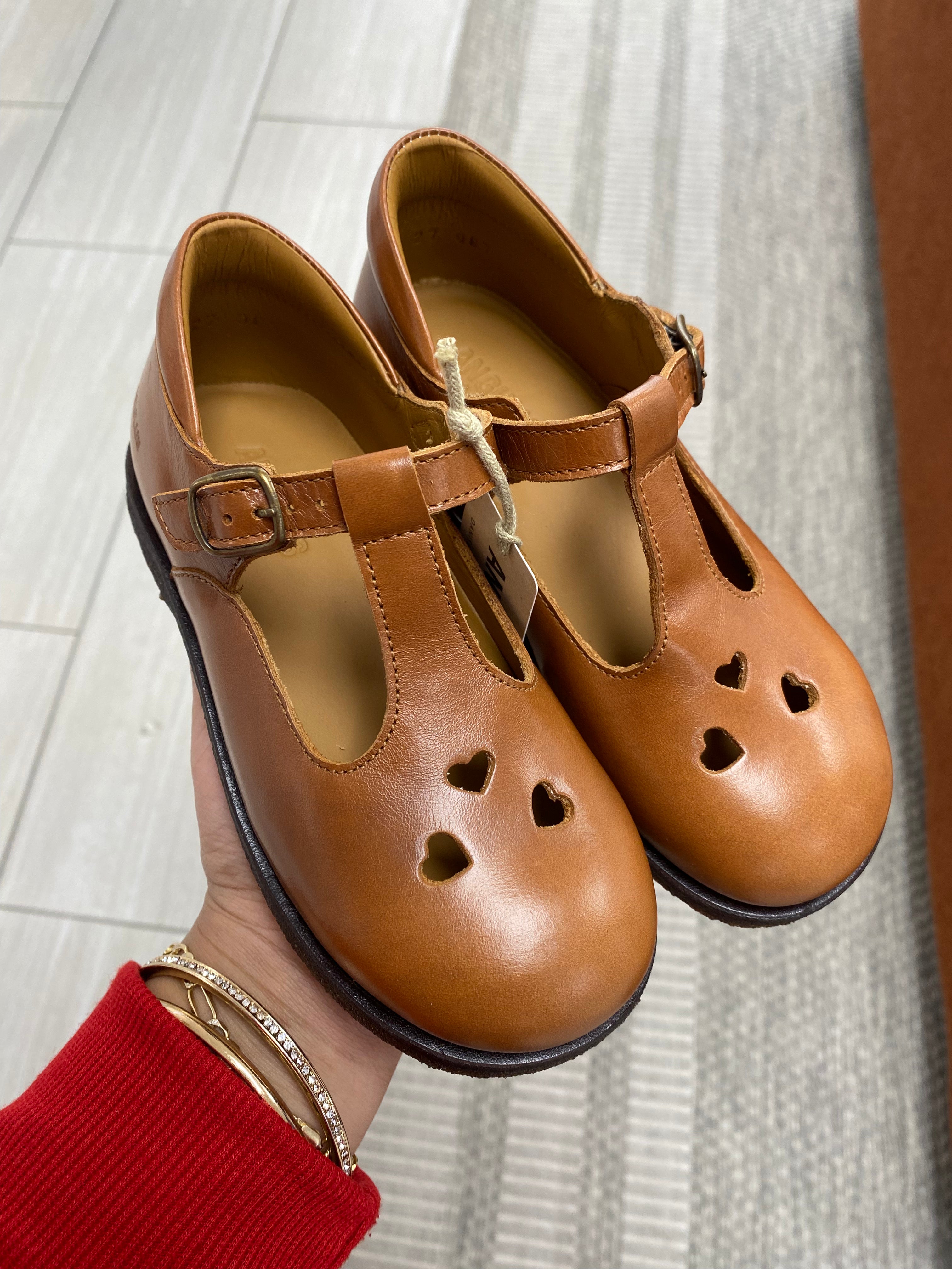 Angulus Cognac Heart Cutout Mary Jane Shoes - Classic Leather Toddler & Baby Girls Dress Shoes for Weddings & Special Occasions
