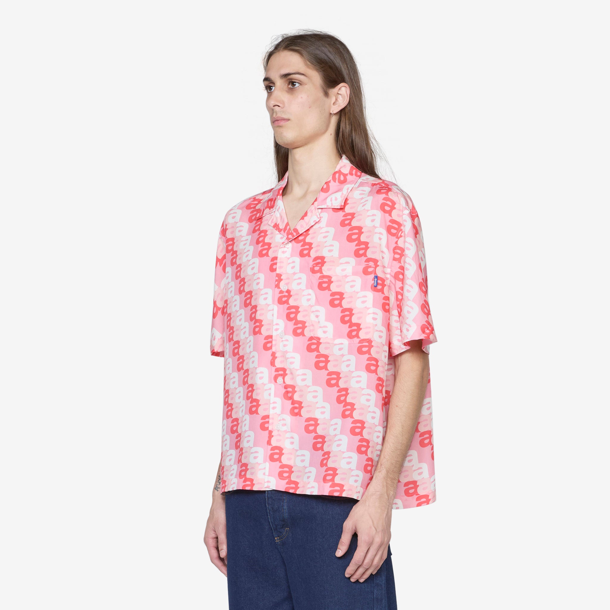 Pink Print Camp Shirt - Comfortable Casual Wear for Outdoor Adventures & Summer Camping
