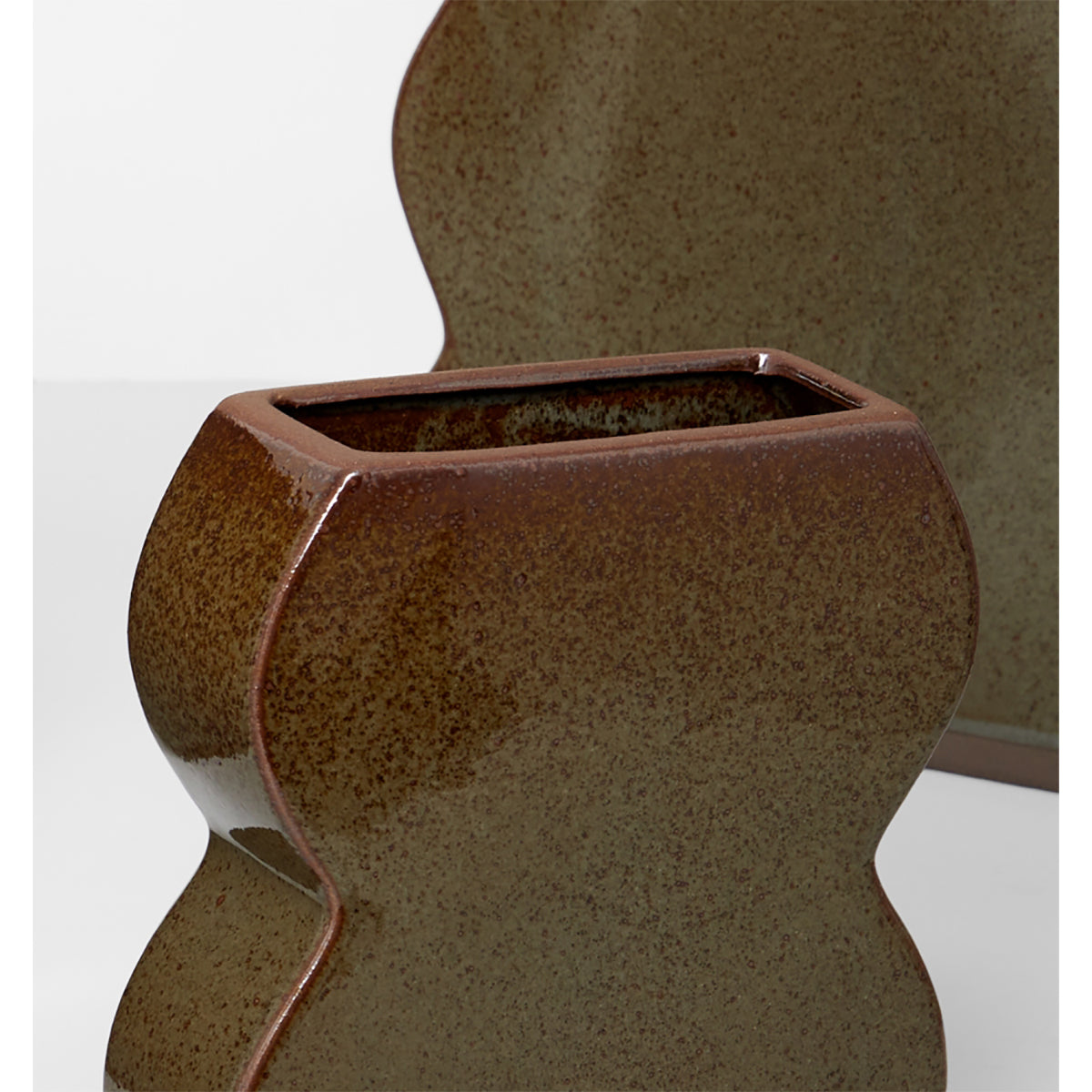 Small Modern Ceramic Vase - Minimalist Home Decor for Flowers, Centerpiece, Wedding & Living Room Decorations - Perfect for Dining Table, Office Desk & Gift Giving