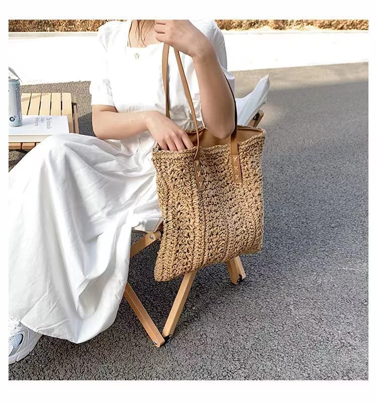 Stylish Handwoven Straw Beach Tote Bag for Women - Large Woven Tassel Shoulder Bag, Summer Vacation Purse, Boho Chic Handmade Bag for Beach, Pool, Travel & Shopping
