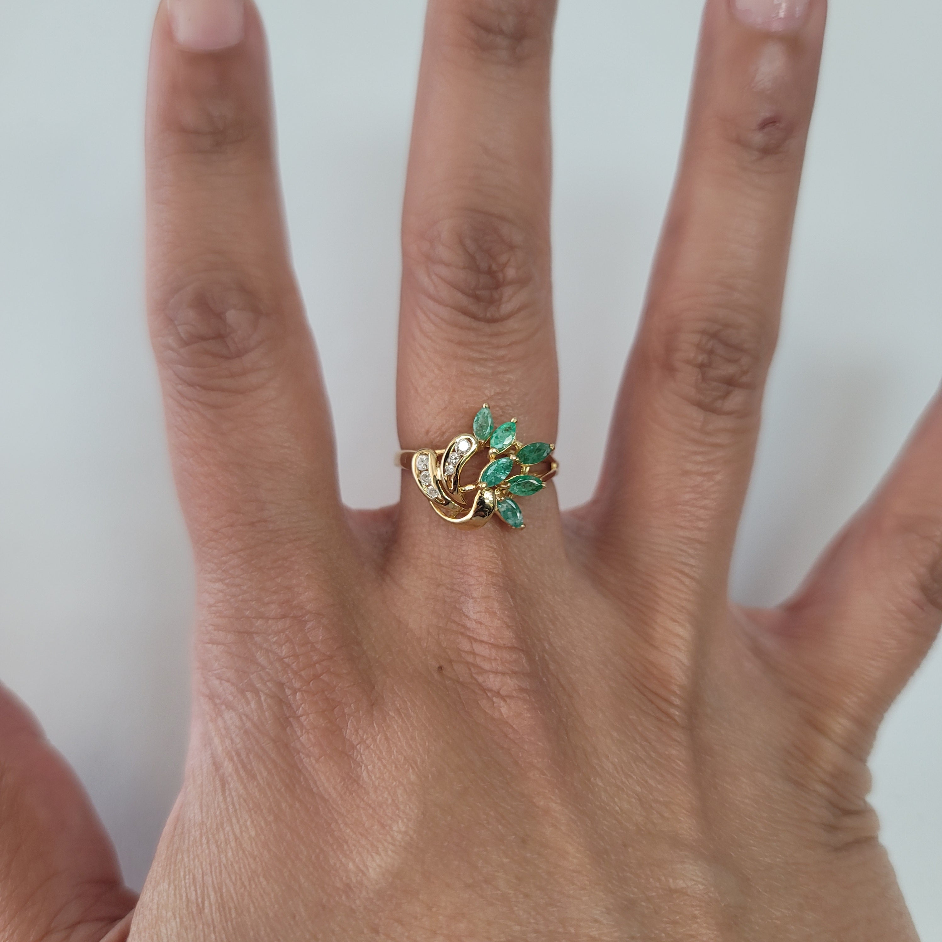 1.00cttw Emerald & Diamond Cluster Ring in 14k Yellow Gold - Elegant Jewelry for Weddings, Anniversaries & Special Occasions