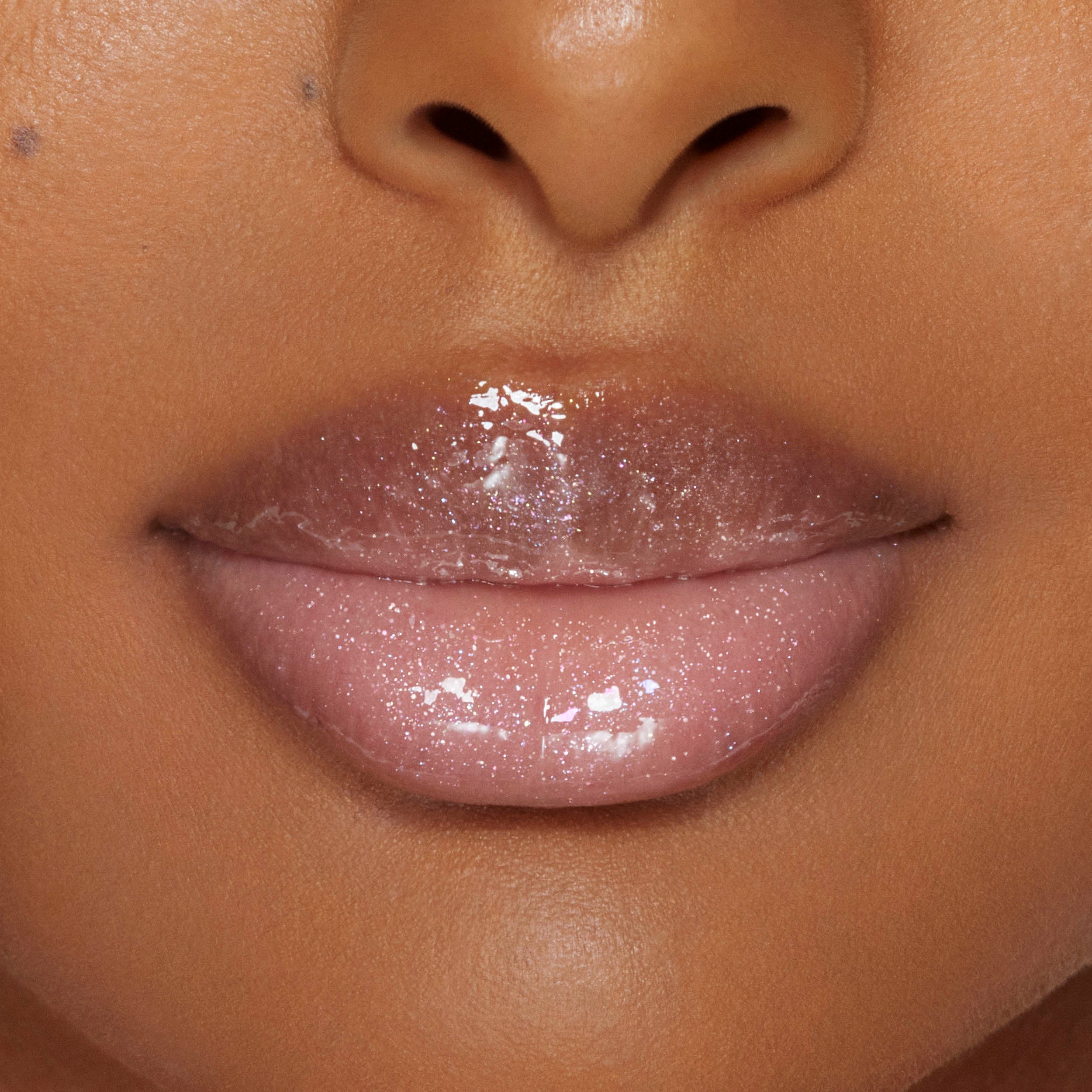 Best Plumping Lip Gloss for Fuller Lips - Hydrating & Shiny Lip Gloss with Collagen - Perfect for Daily Wear & Special Occasions