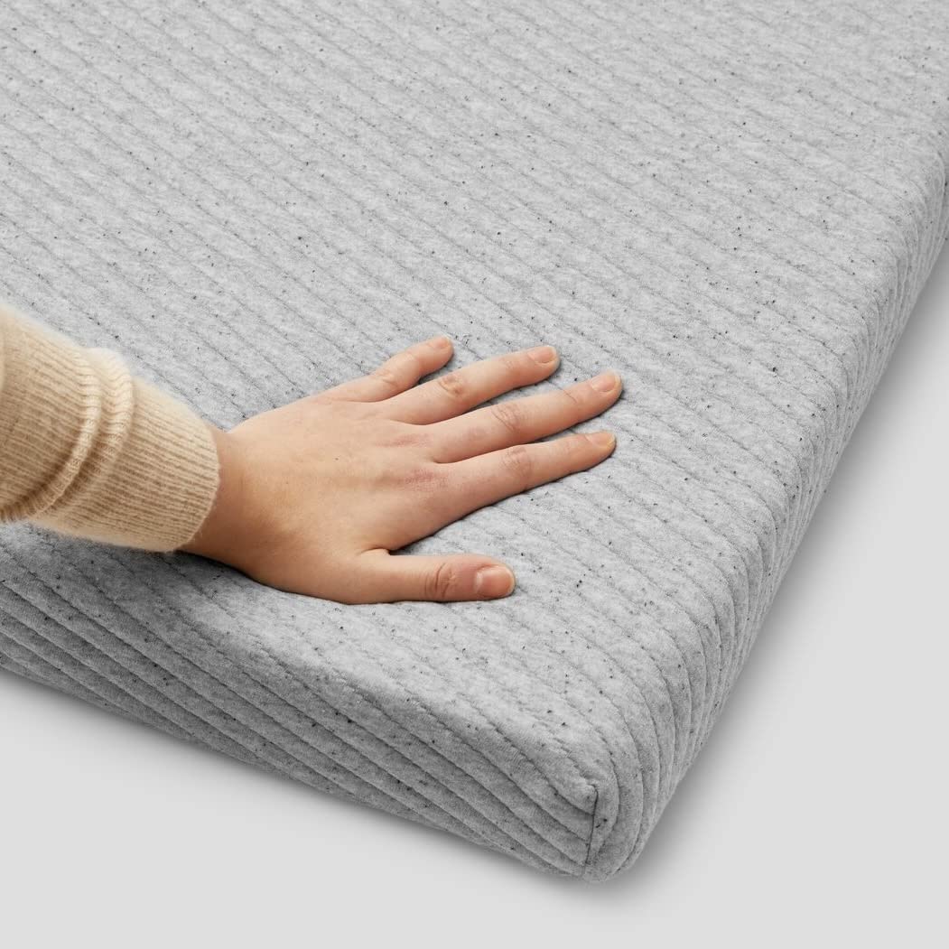 Casper Sleep 3-inch Queen Mattress Topper - Cooling Gray Memory Foam for Pressure Relief & Back Pain - Perfect for Side Sleepers & Hot Sleepers - Bedroom, Guest Room, Dorm Use