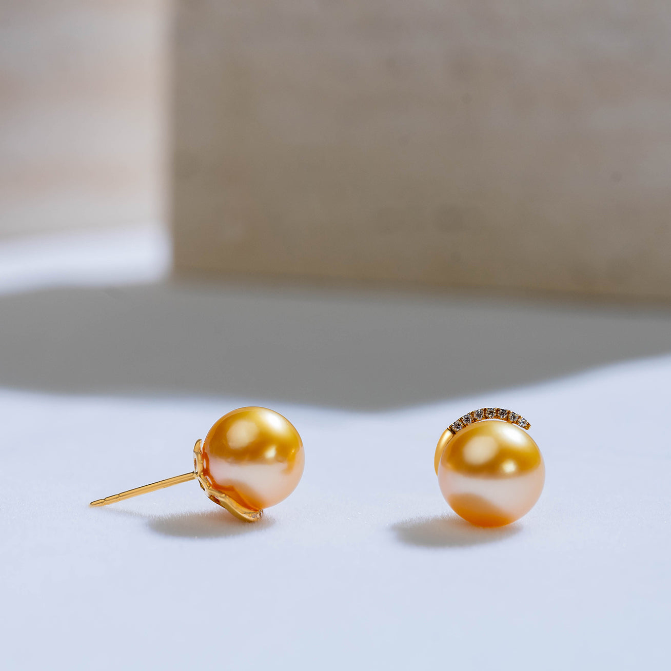 18K Solid Gold South Sea Pearl Earrings - Luxury Pearl Jewelry for Women - Elegant Gift for Wedding, Anniversary & Special Occasions