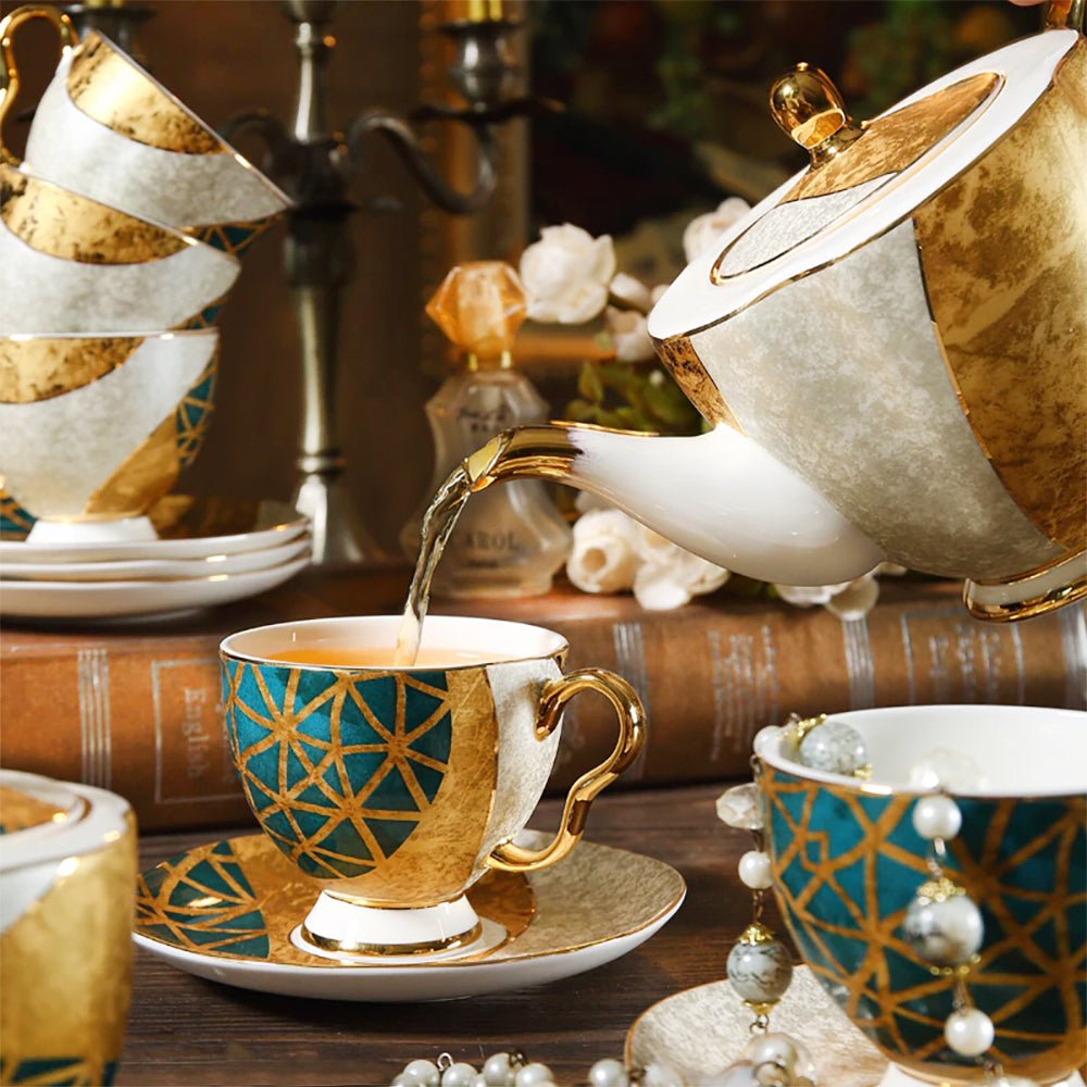 Premium Golden Beach Cups and Saucers Set - Elegant Porcelain Coffee & Tea Cups with Saucers - Perfect for Beach Parties, Picnics, and Outdoor Entertaining