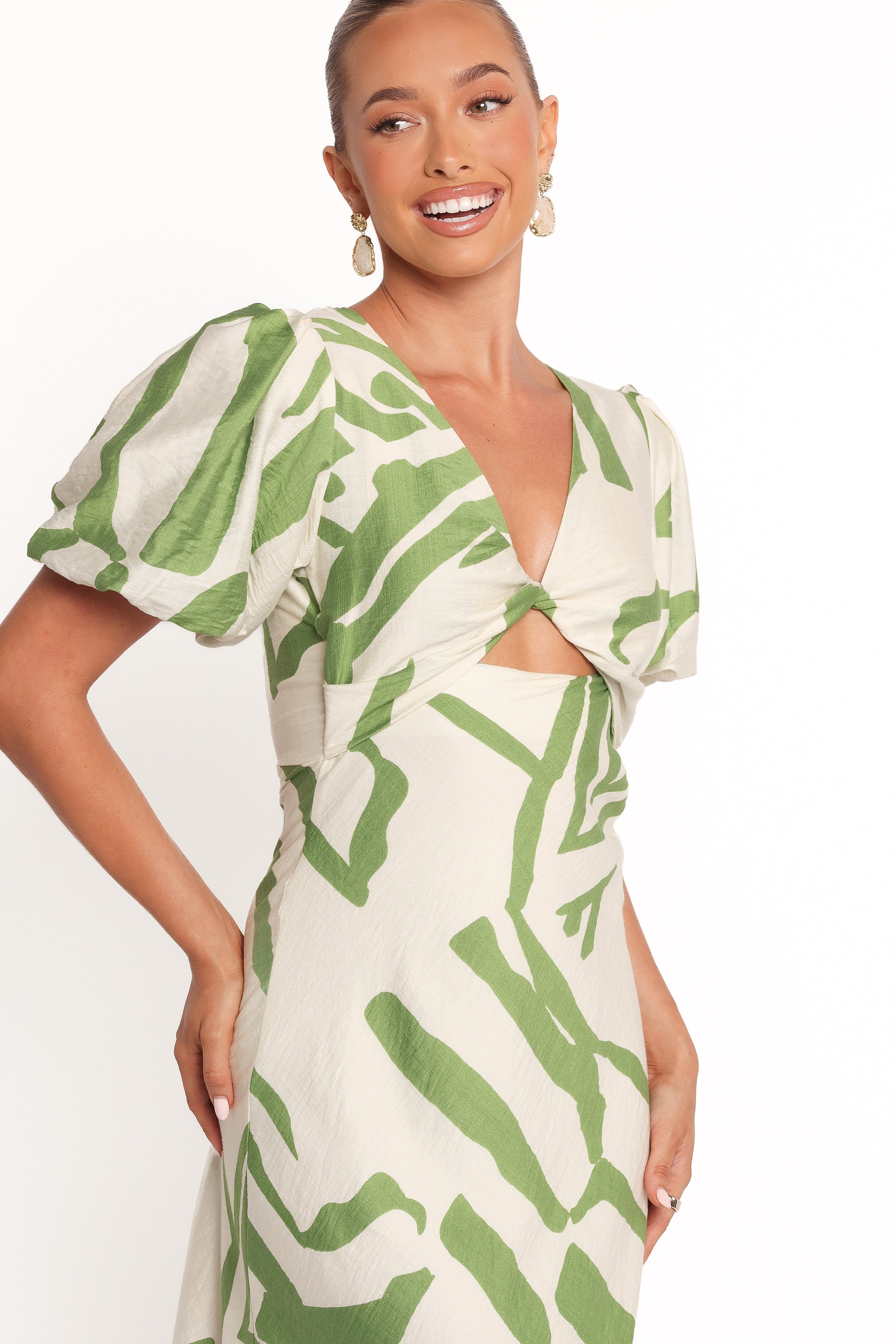 Ginevra Women's Maxi Dress - Flowy Long Summer Dress in Cream & Green | Perfect for Beach, Vacation, and Casual Outings